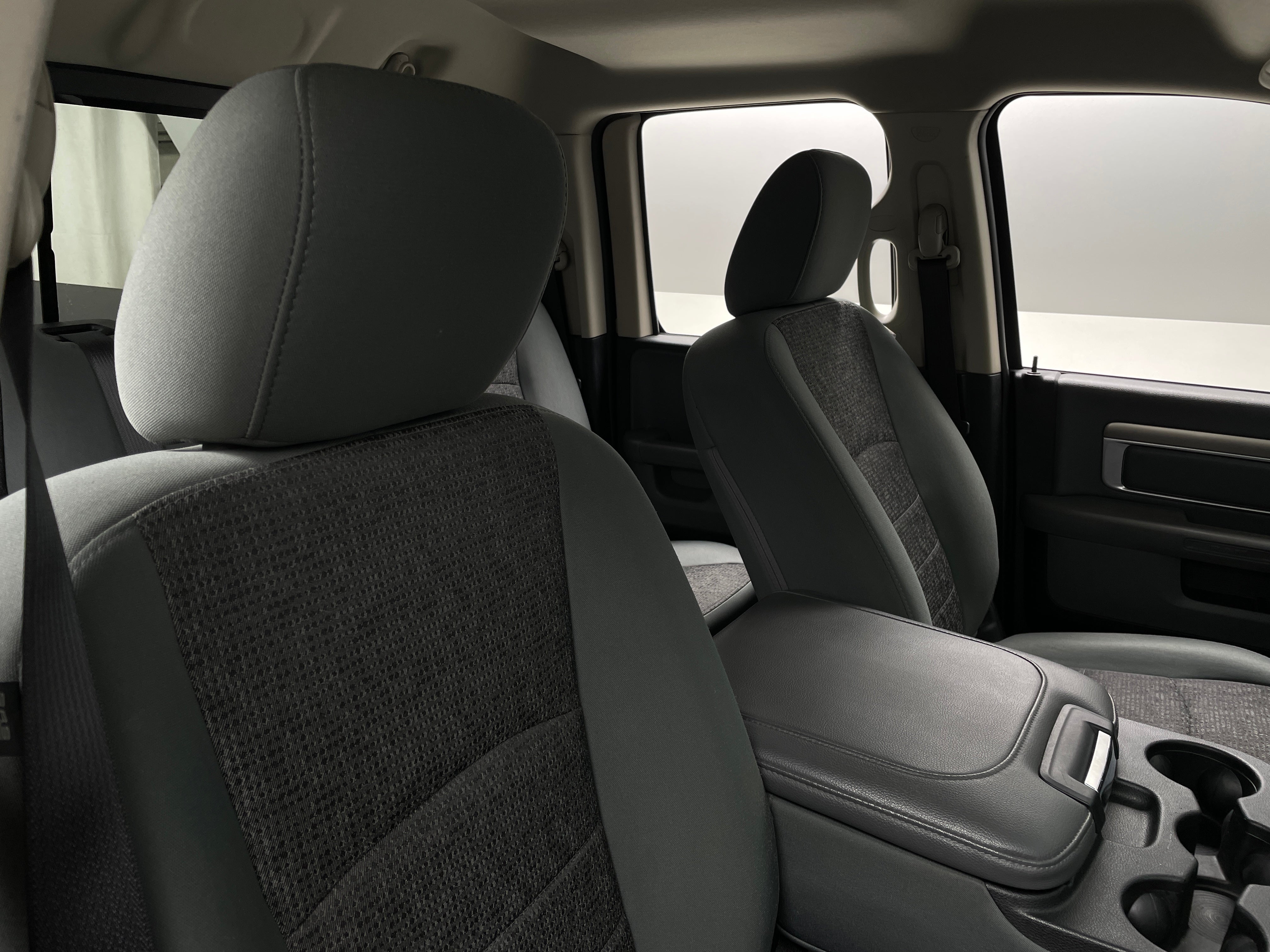 2016 RAM 1500 Big Horn 2