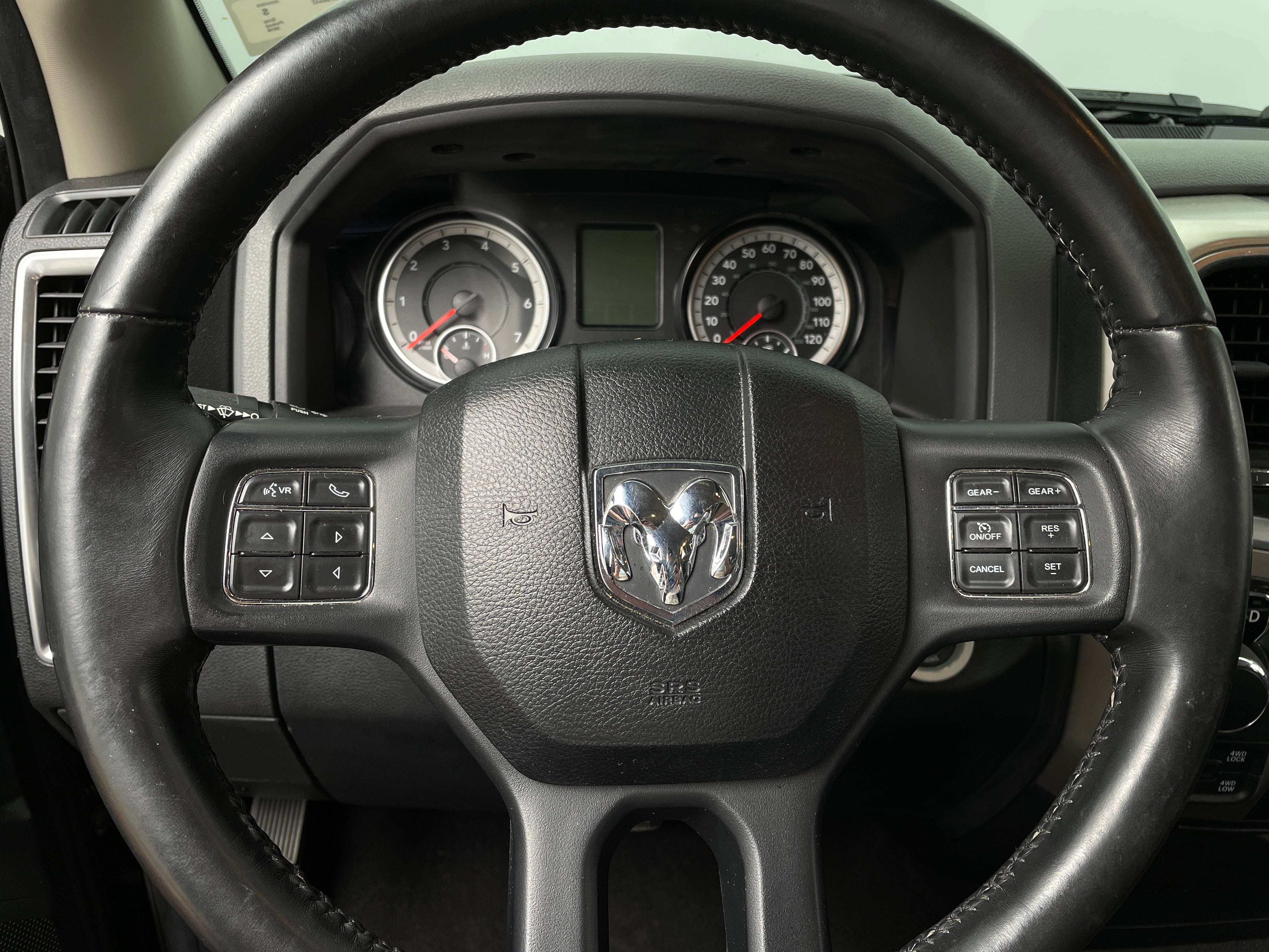 2016 RAM 1500 Big Horn 5
