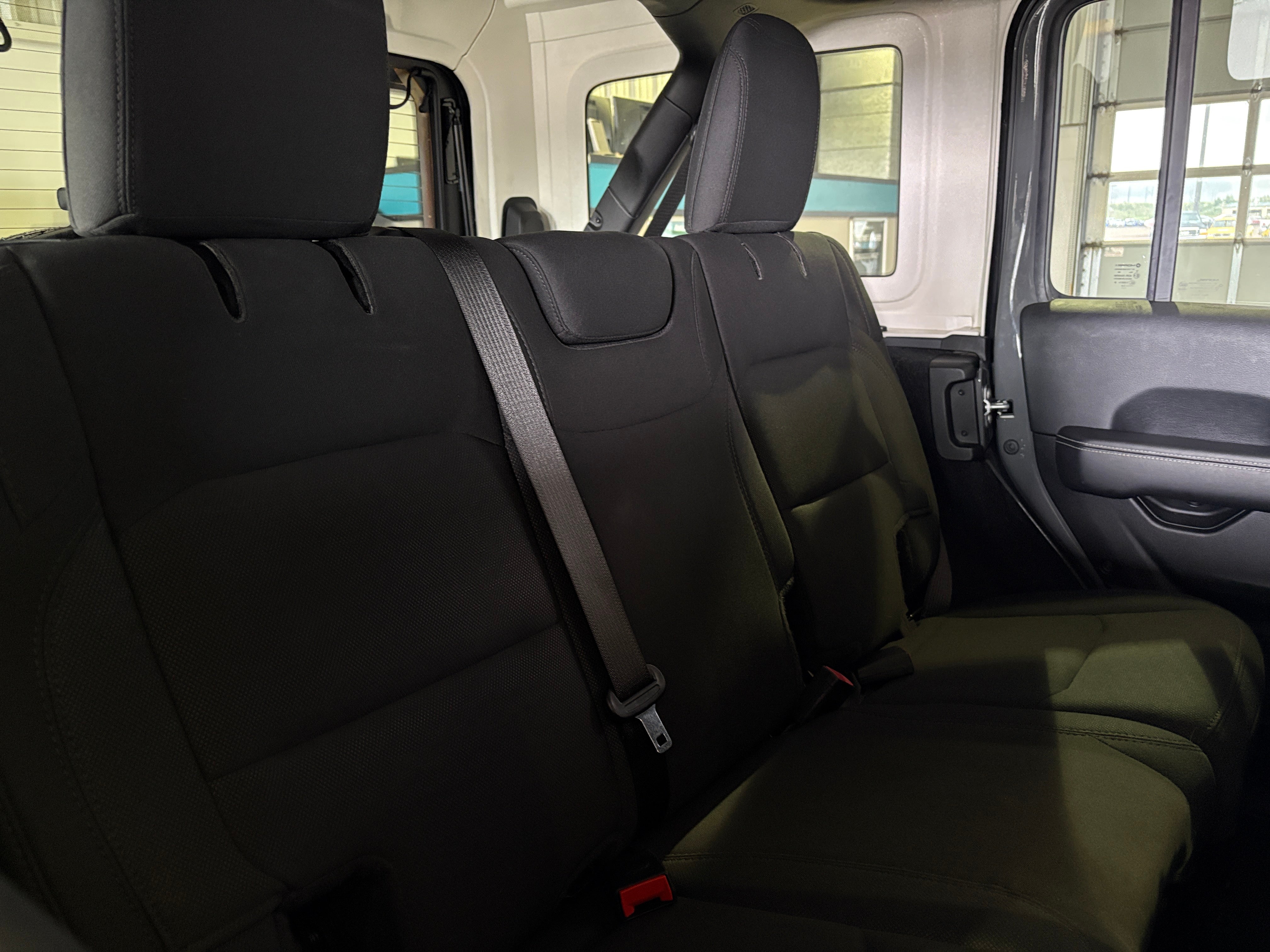 2019 Jeep Wrangler Unlimited Sahara 6