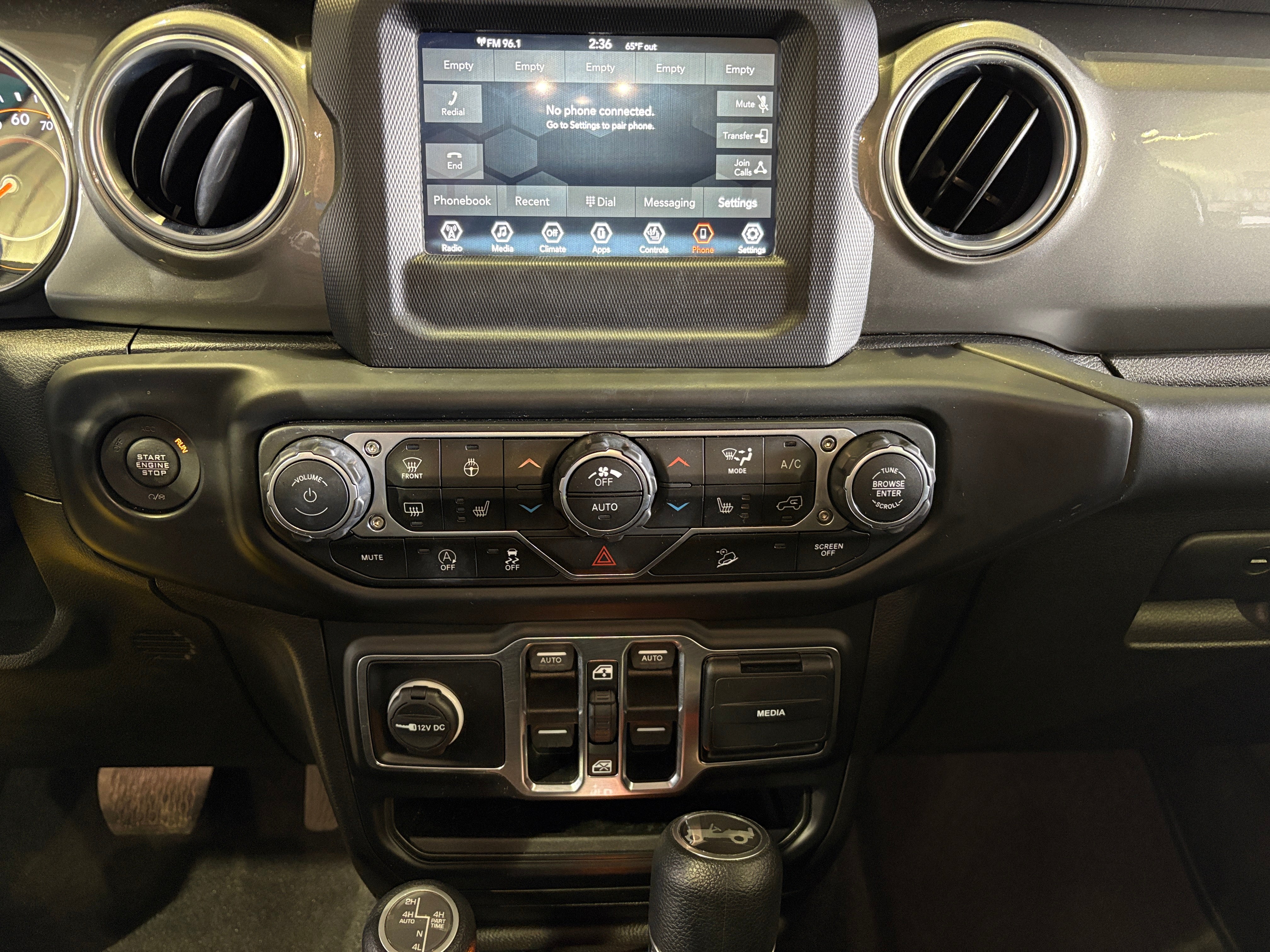 2019 Jeep Wrangler Unlimited Sahara 4