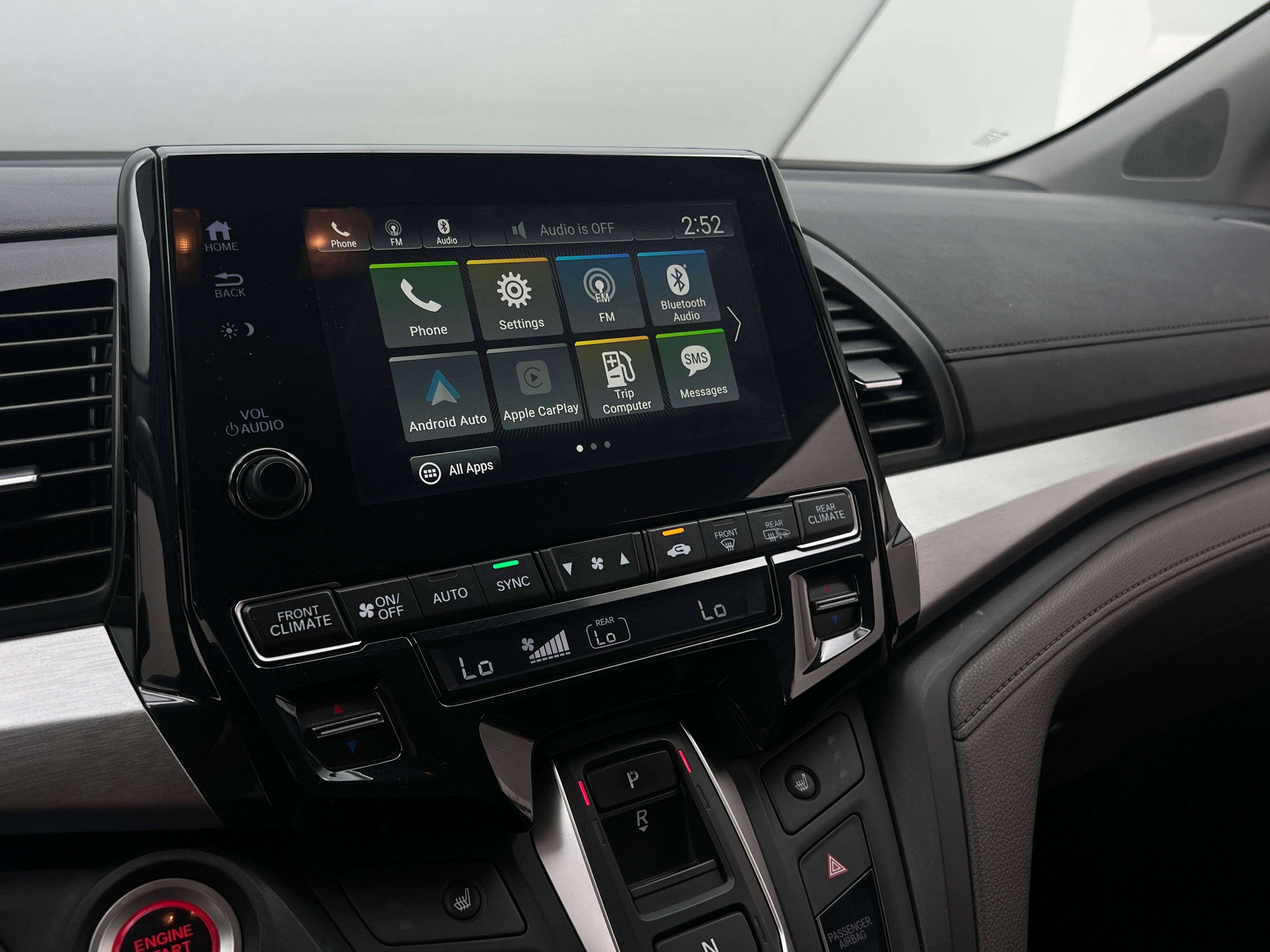 Thumbnail: 2018 Honda Odyssey - 3