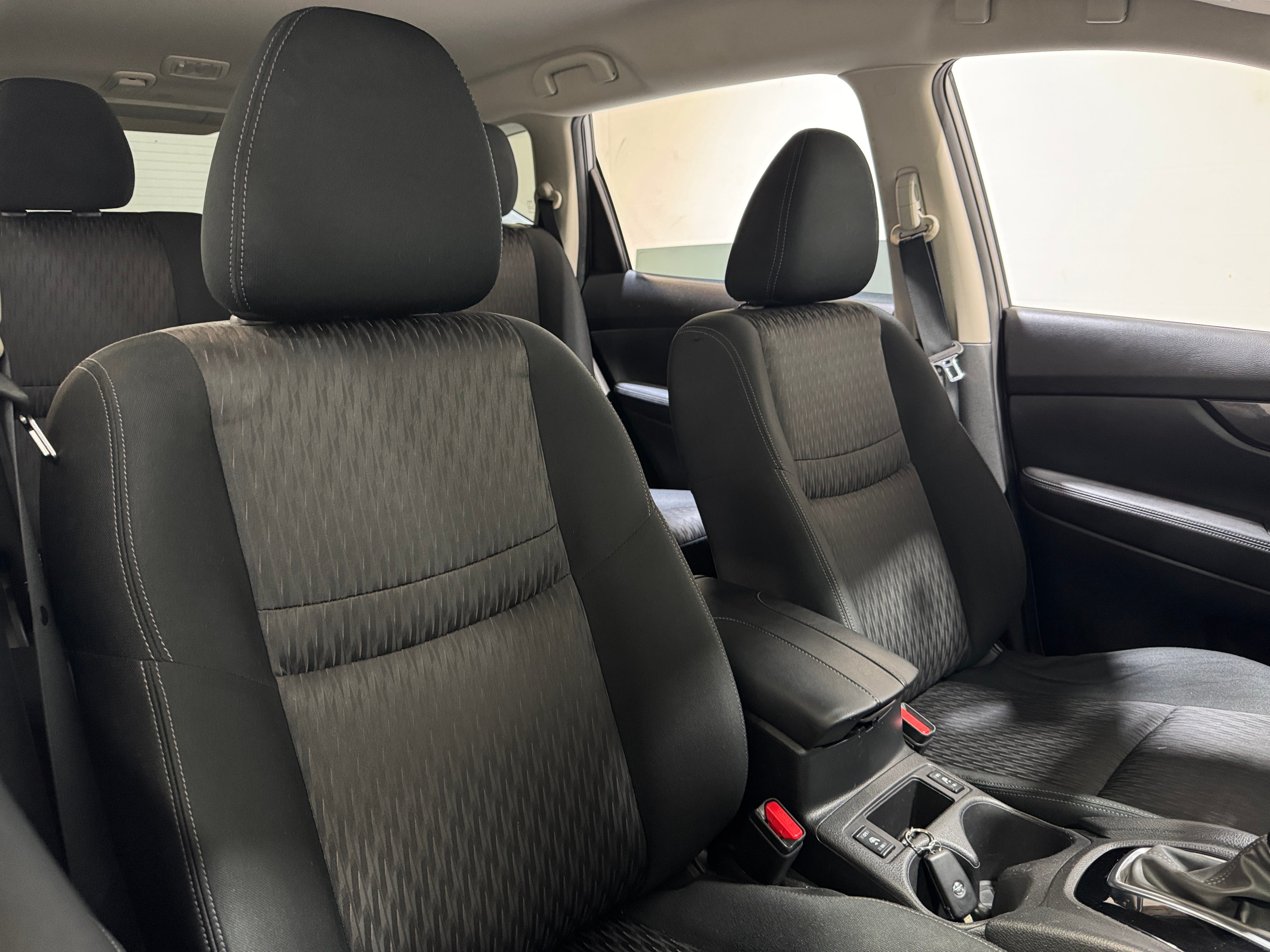 2020 Nissan Rogue S 2