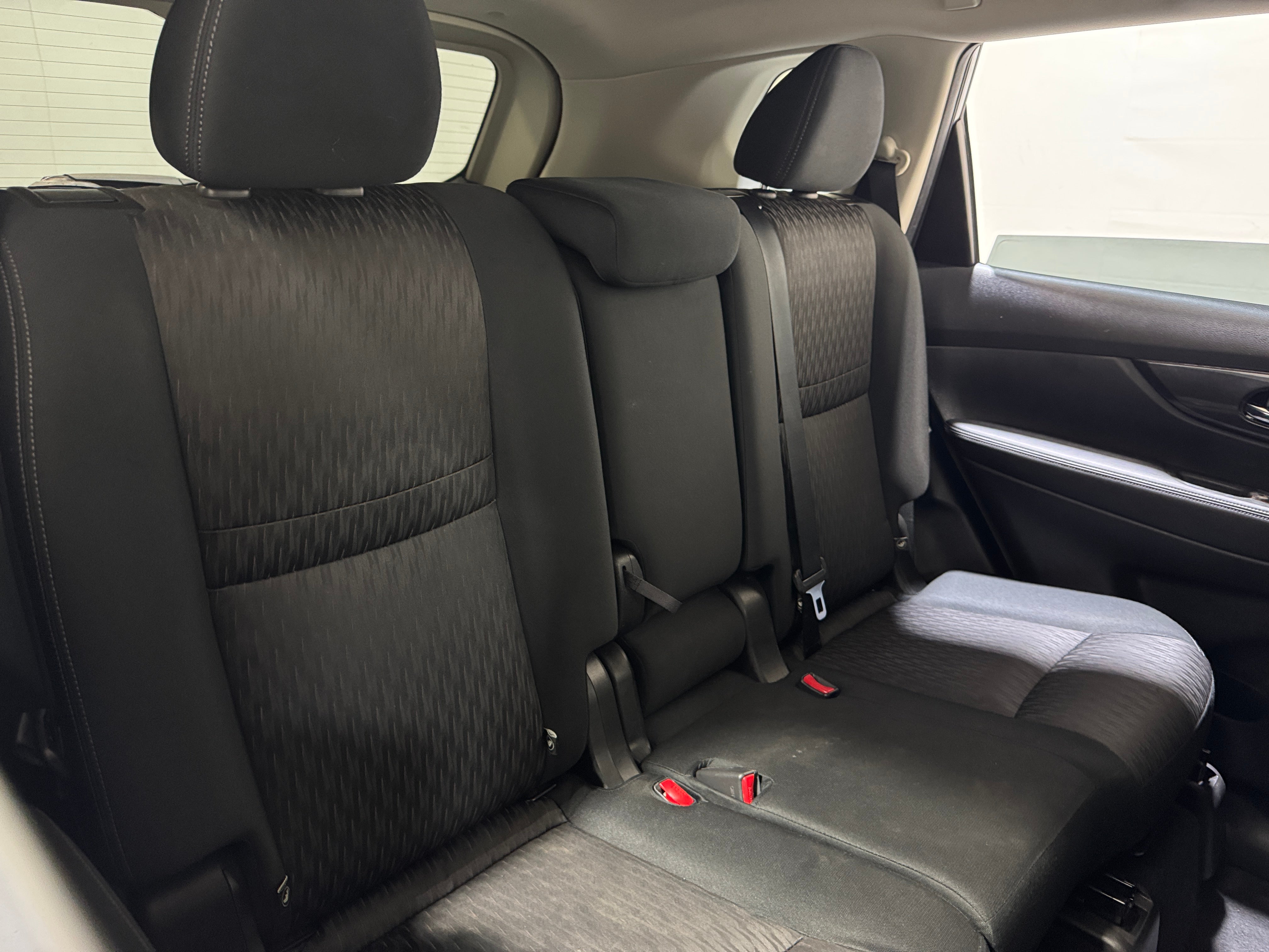 2020 Nissan Rogue S 6