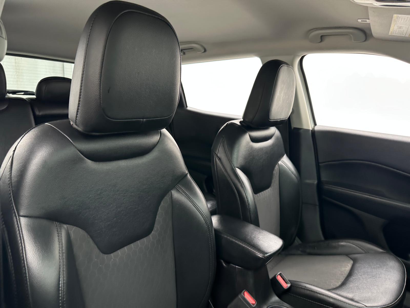 Thumbnail: 2019 Jeep Compass - 2