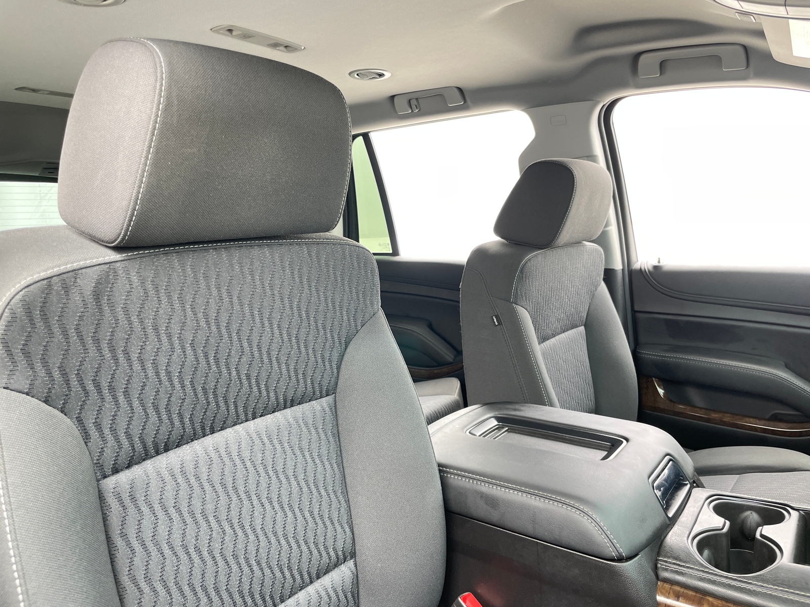 Thumbnail: 2019 Chevrolet Tahoe - 2
