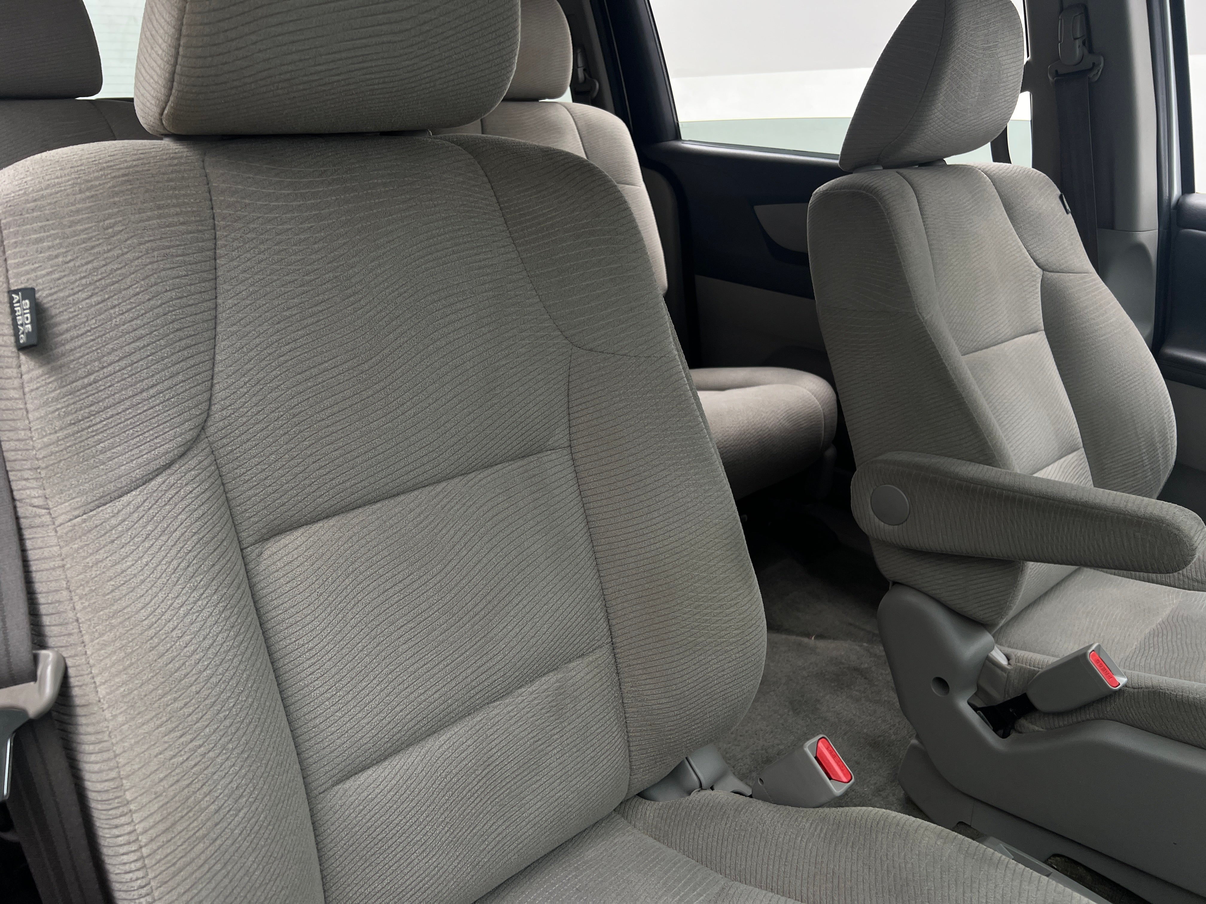 Thumbnail: 2013 Honda Odyssey - 2
