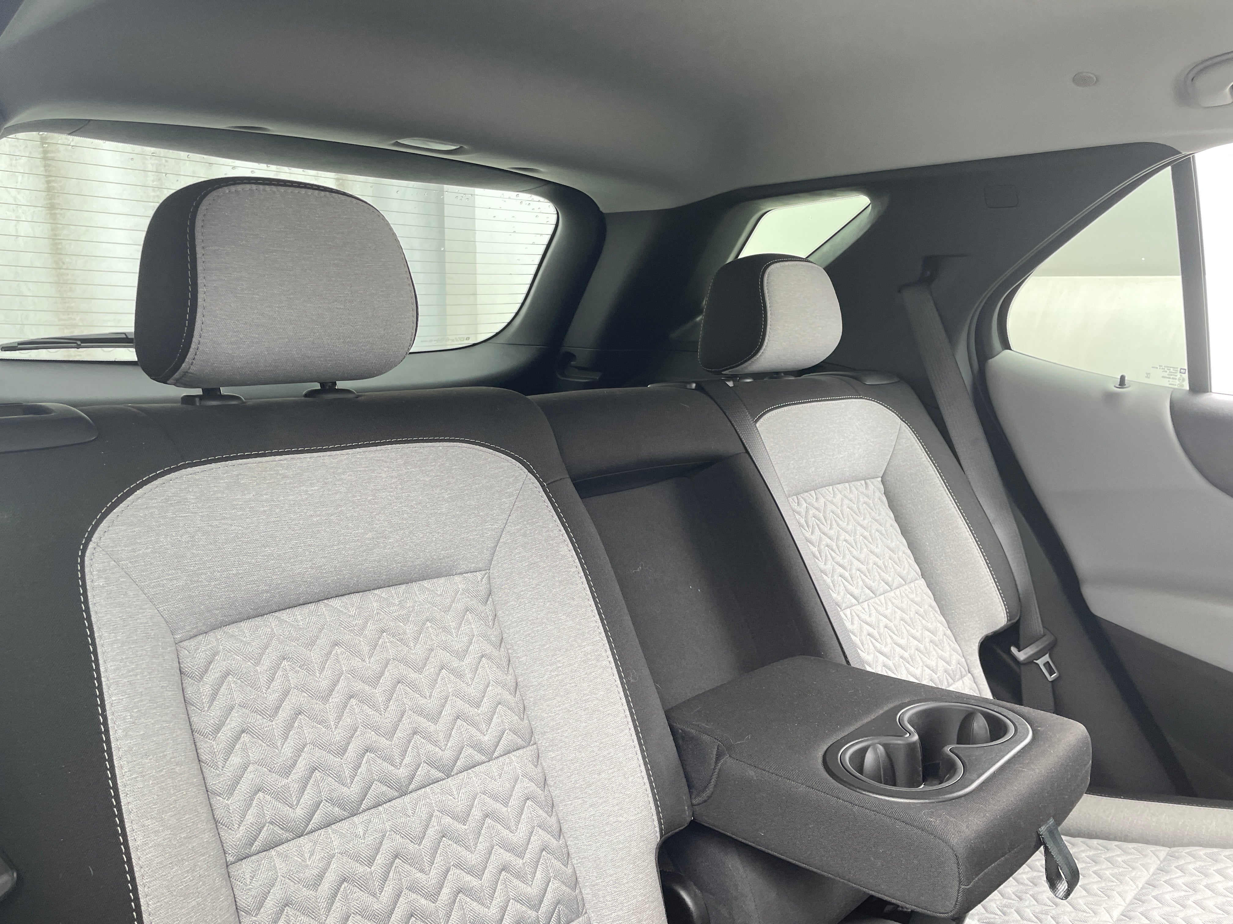 2022 Chevrolet Equinox LS 6