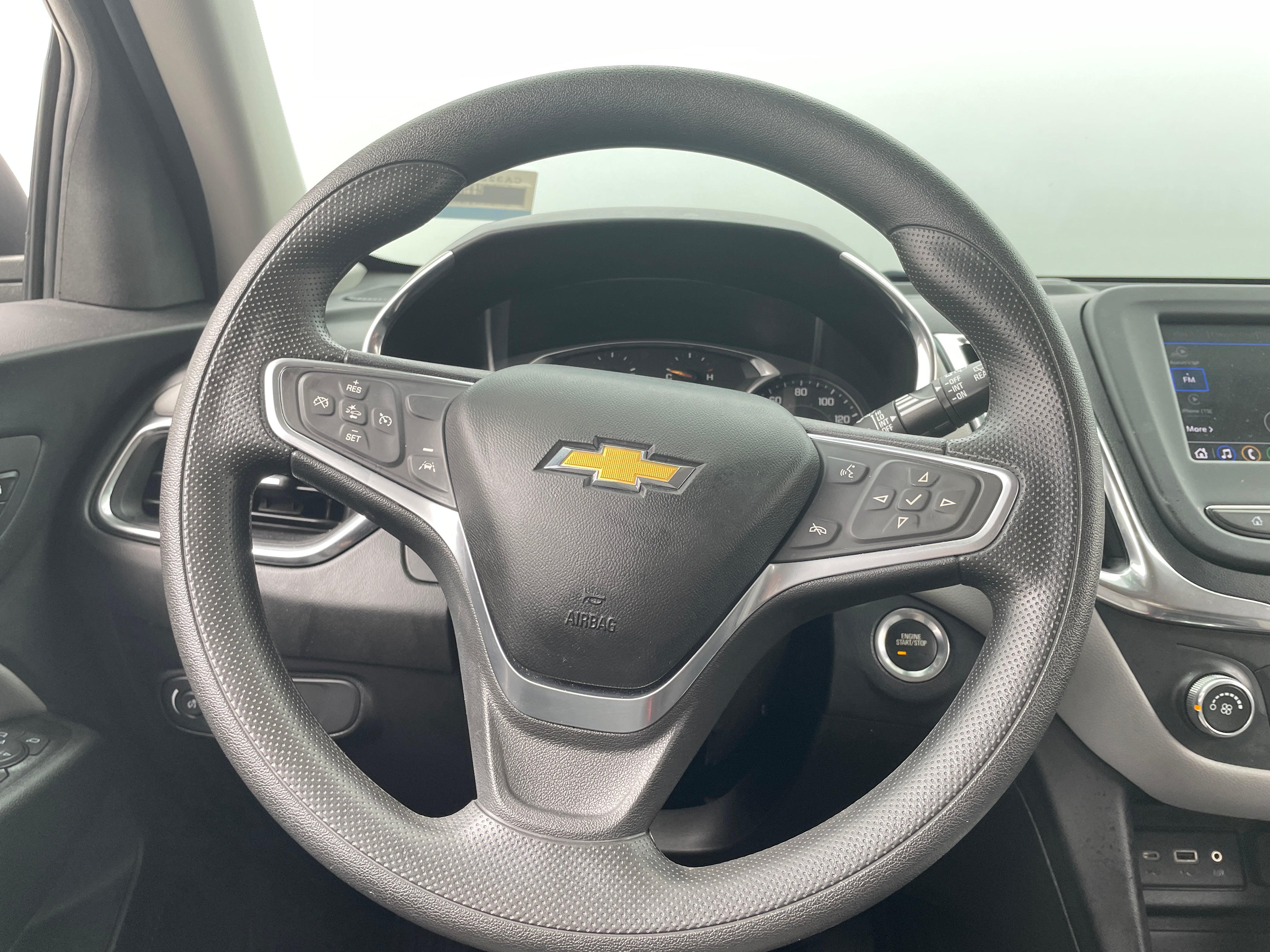 2022 Chevrolet Equinox LS 5