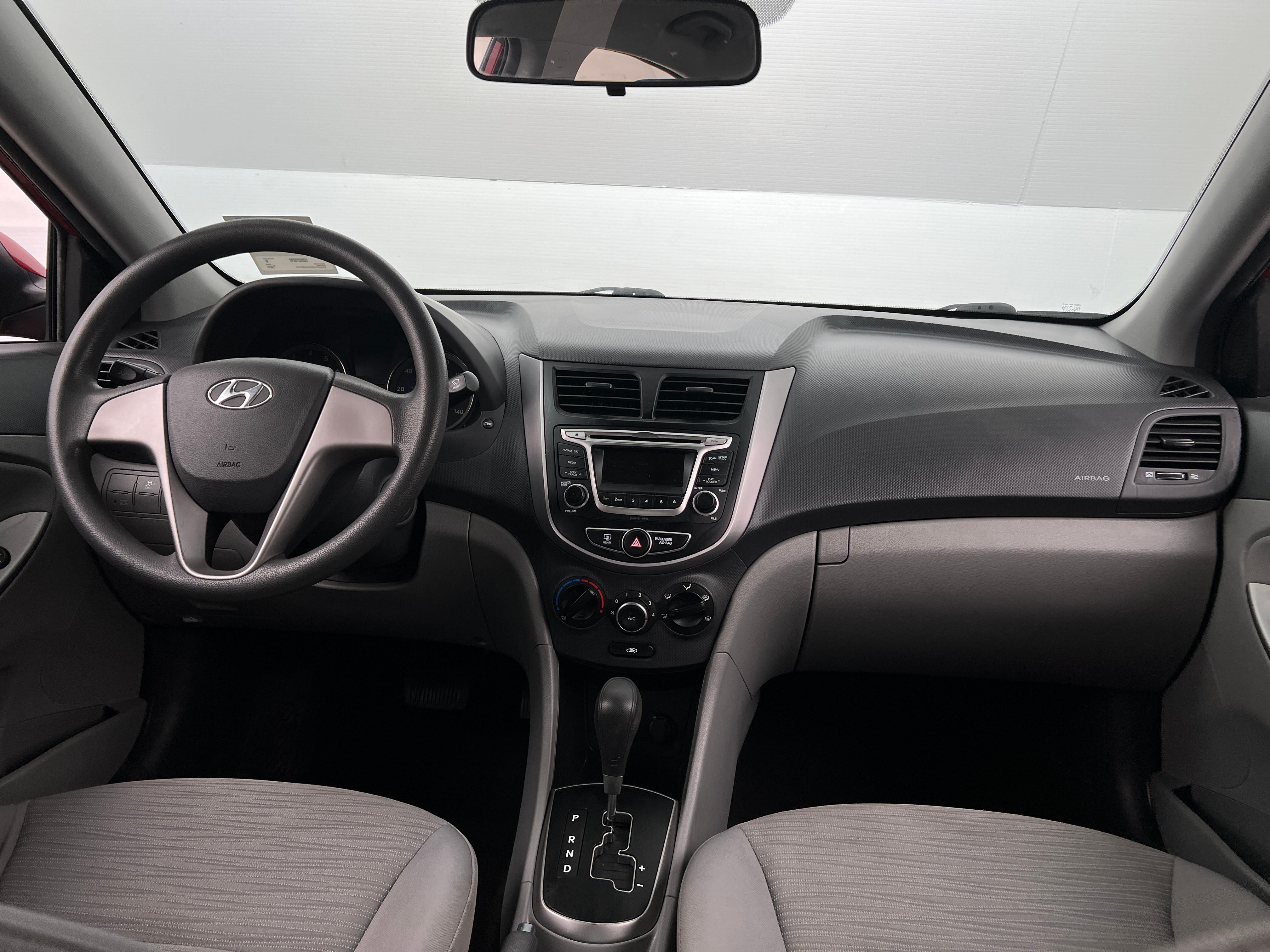 2017 Hyundai Accent SE 3