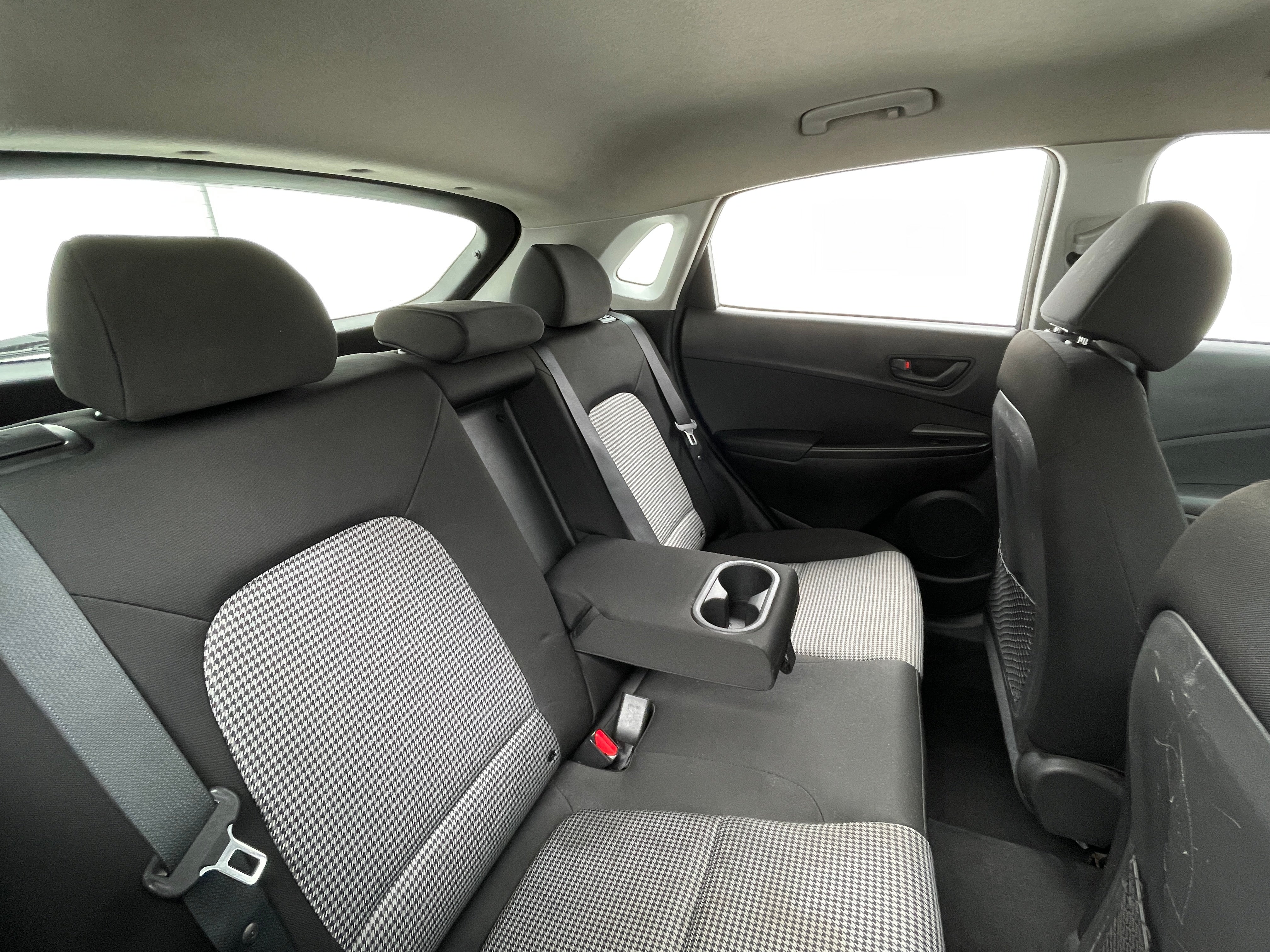 2020 Hyundai Kona SE 6