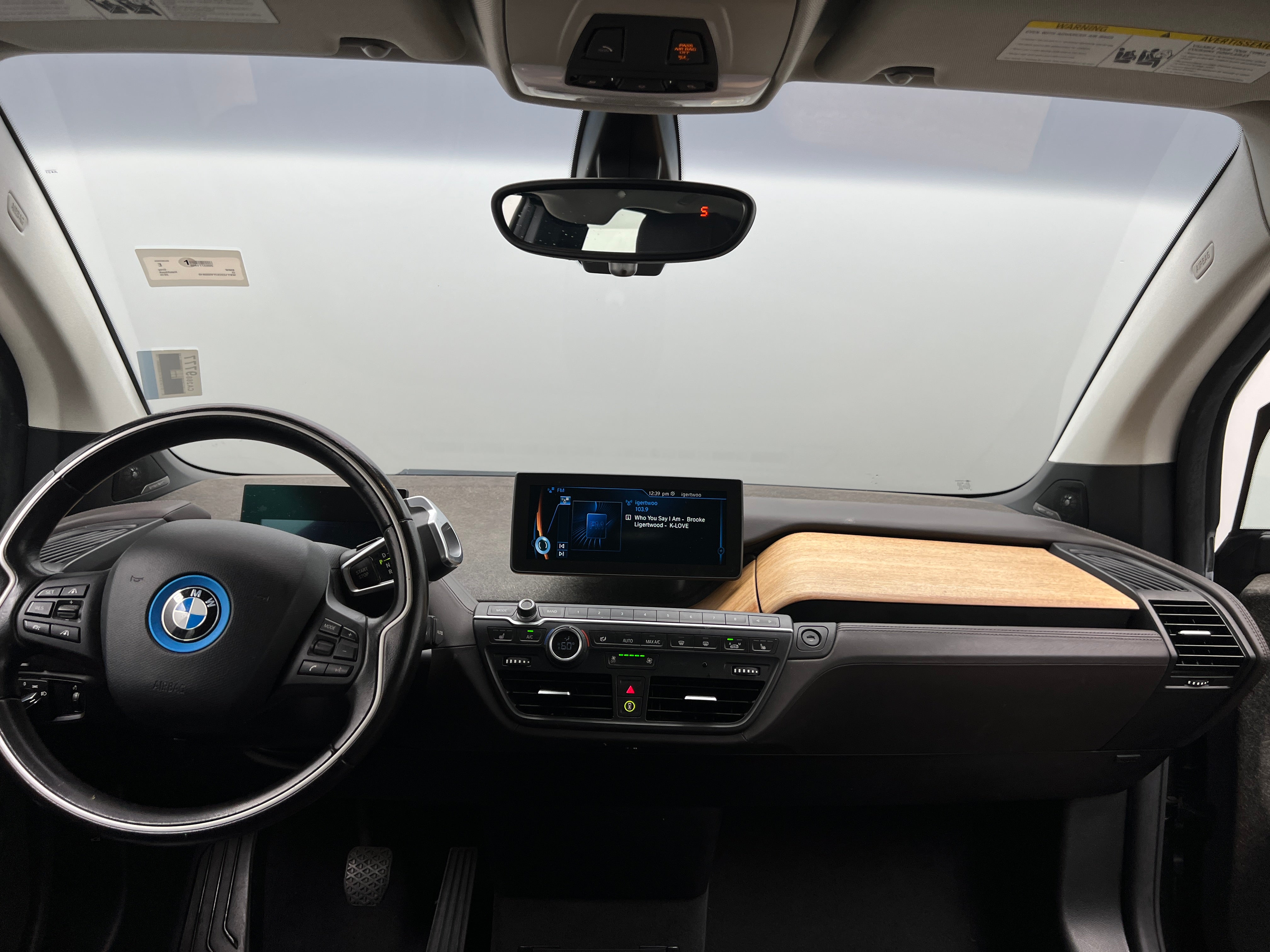 2015 BMW i3 Base 2