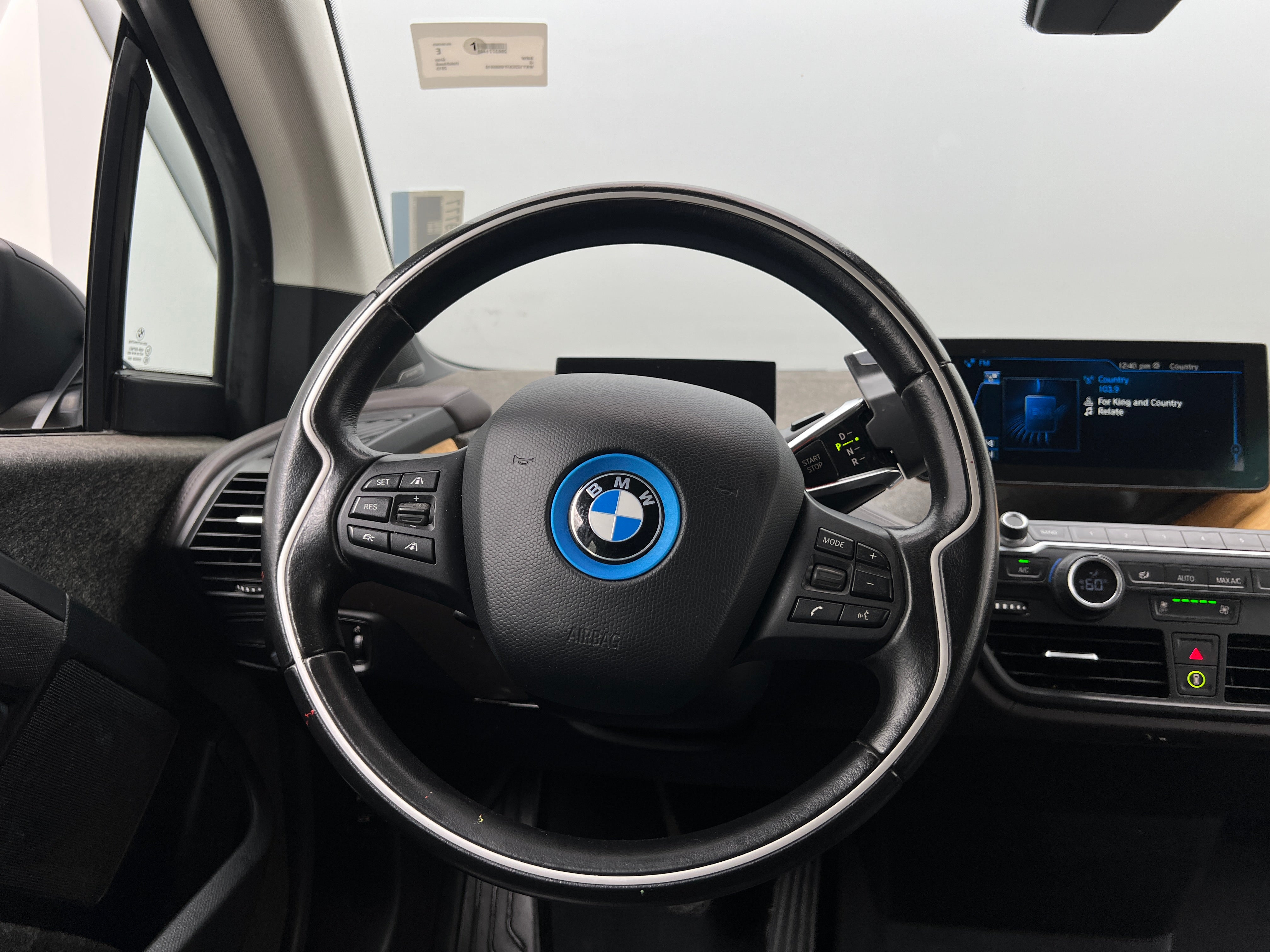 2015 BMW i3 Base 4