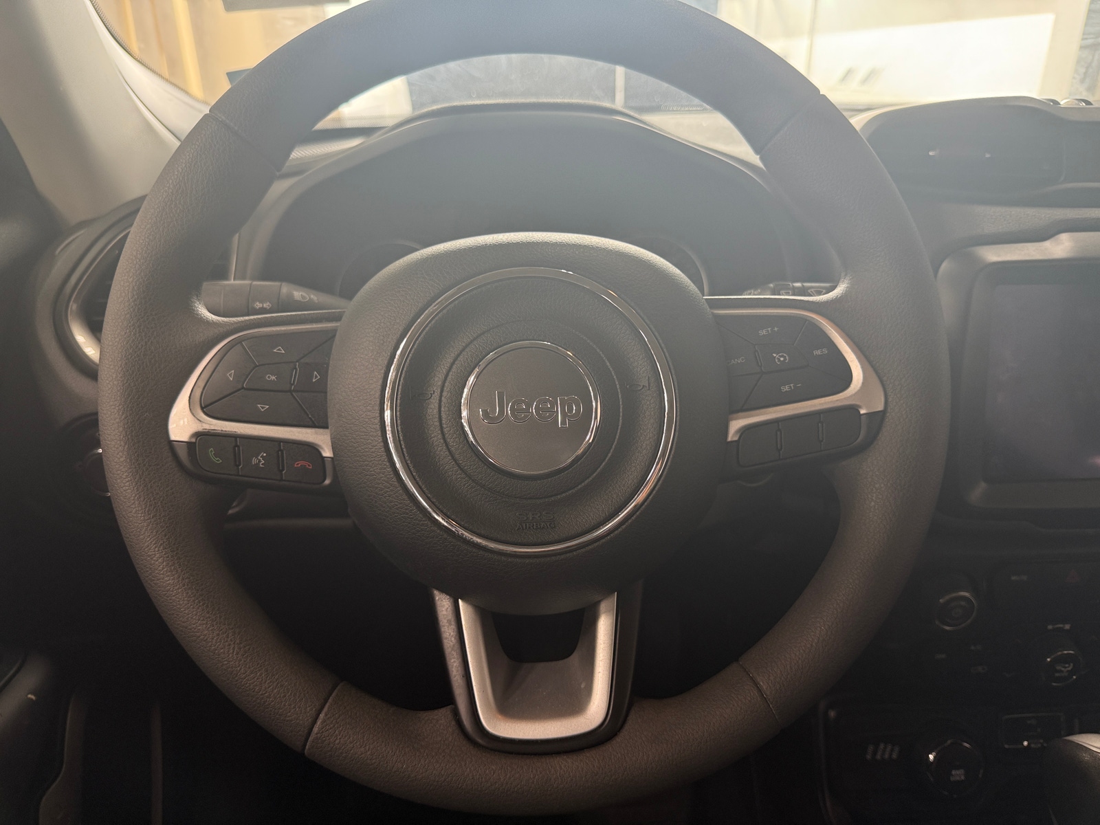 Thumbnail: 2023 Jeep Renegade - 5