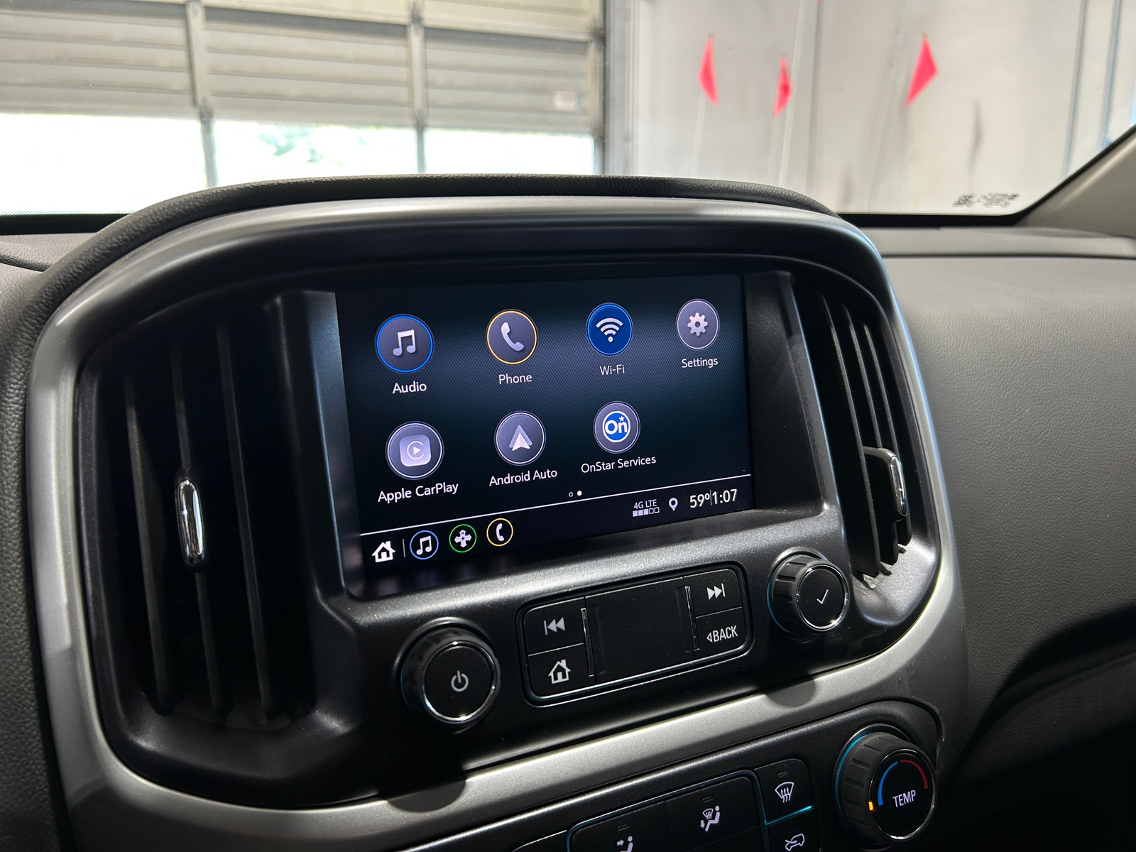 Thumbnail: 2022 Chevrolet Colorado - 4