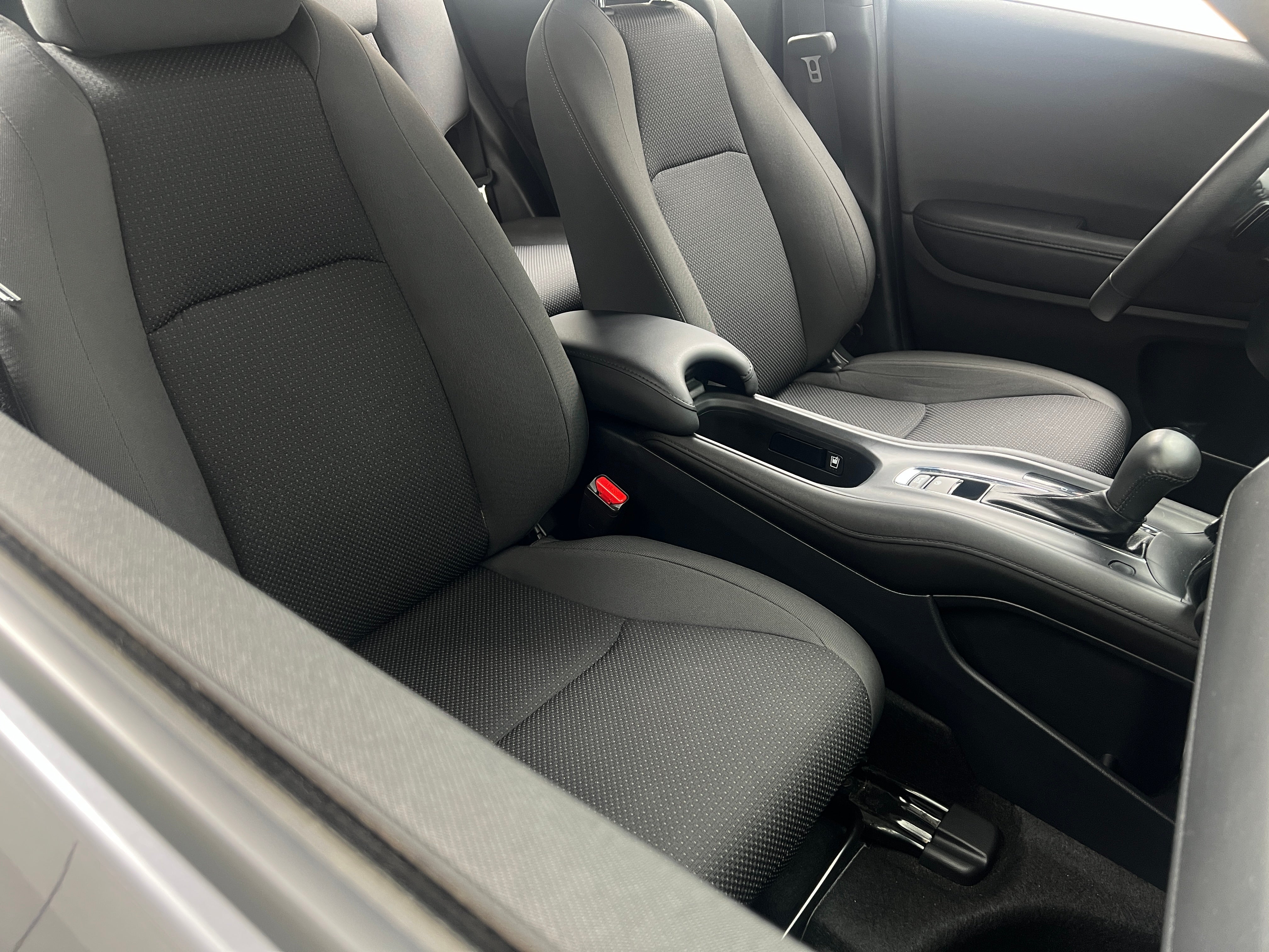 2021 Honda HR-V Sport 2