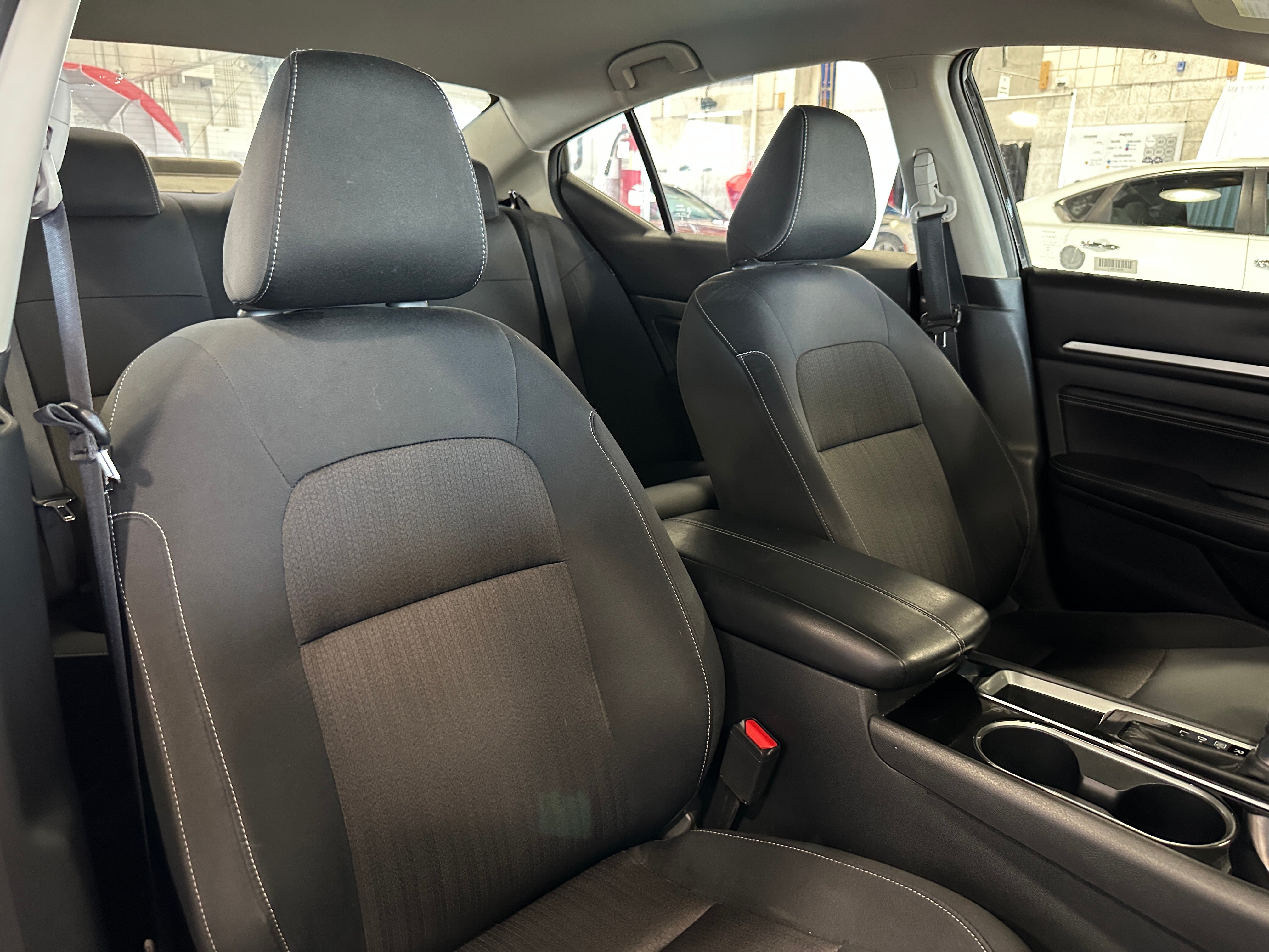 2021 Nissan Altima SV 2
