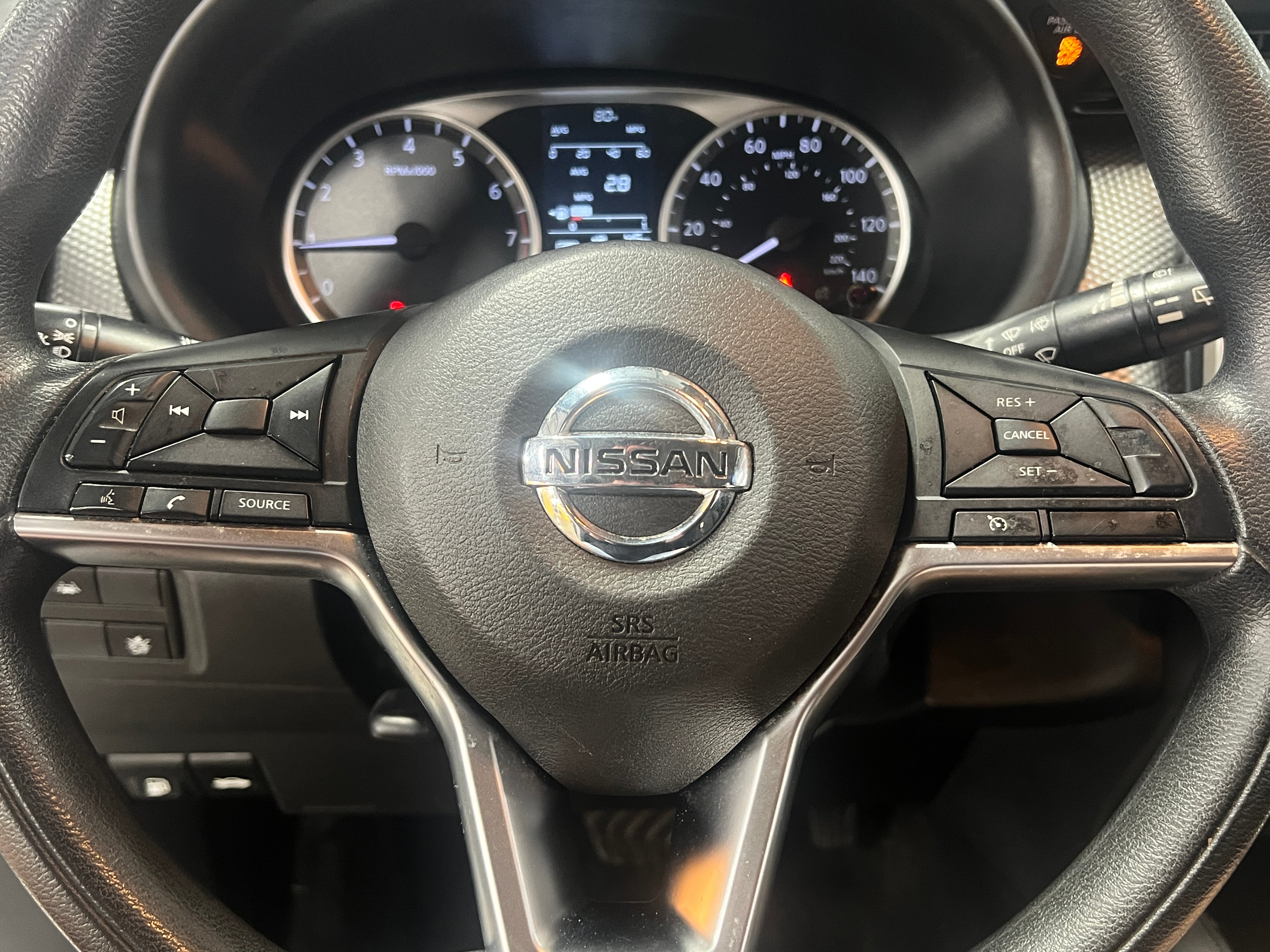 2020 Nissan Kicks S 5