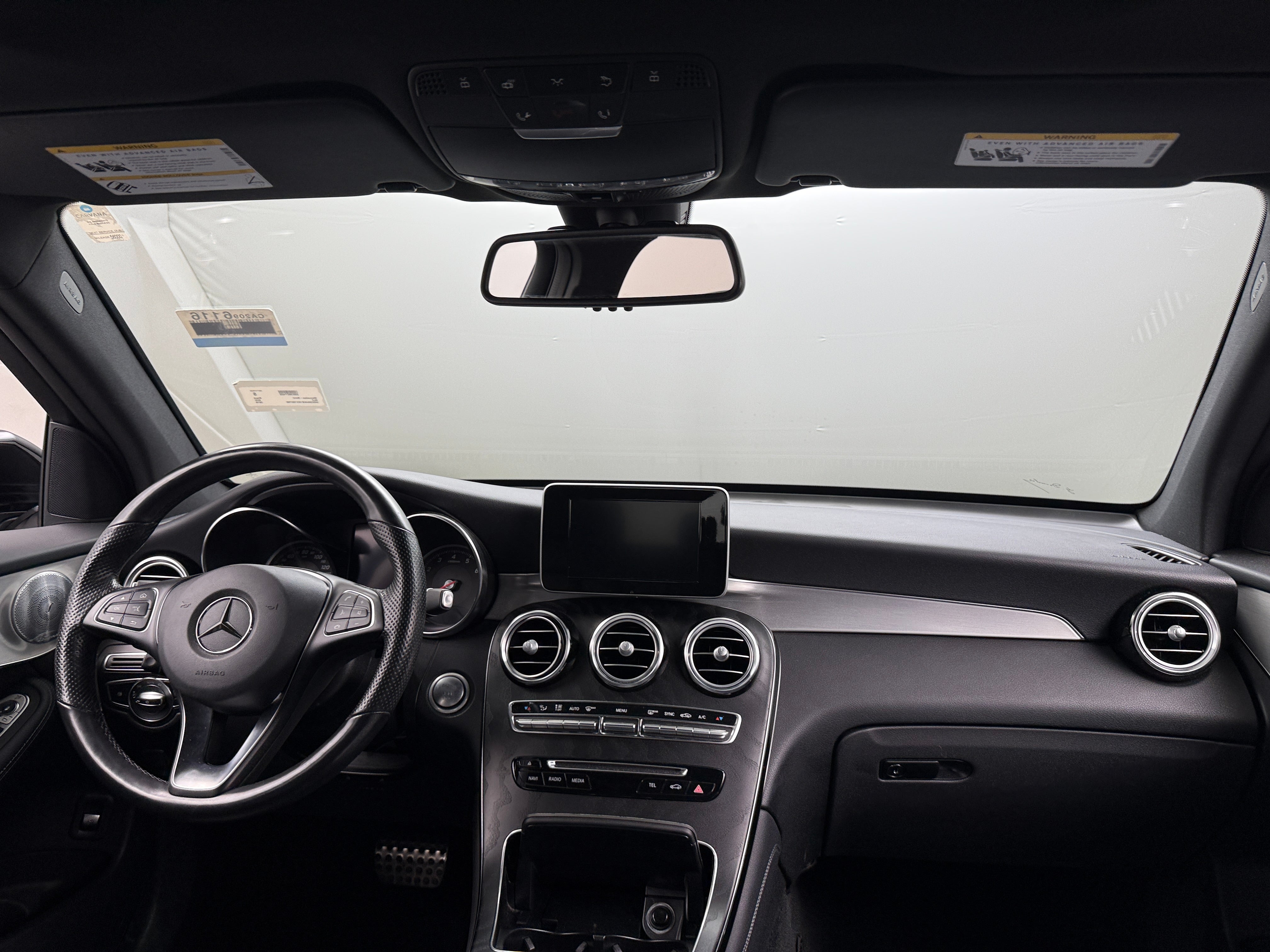 2019 Mercedes-Benz GLC 300 2