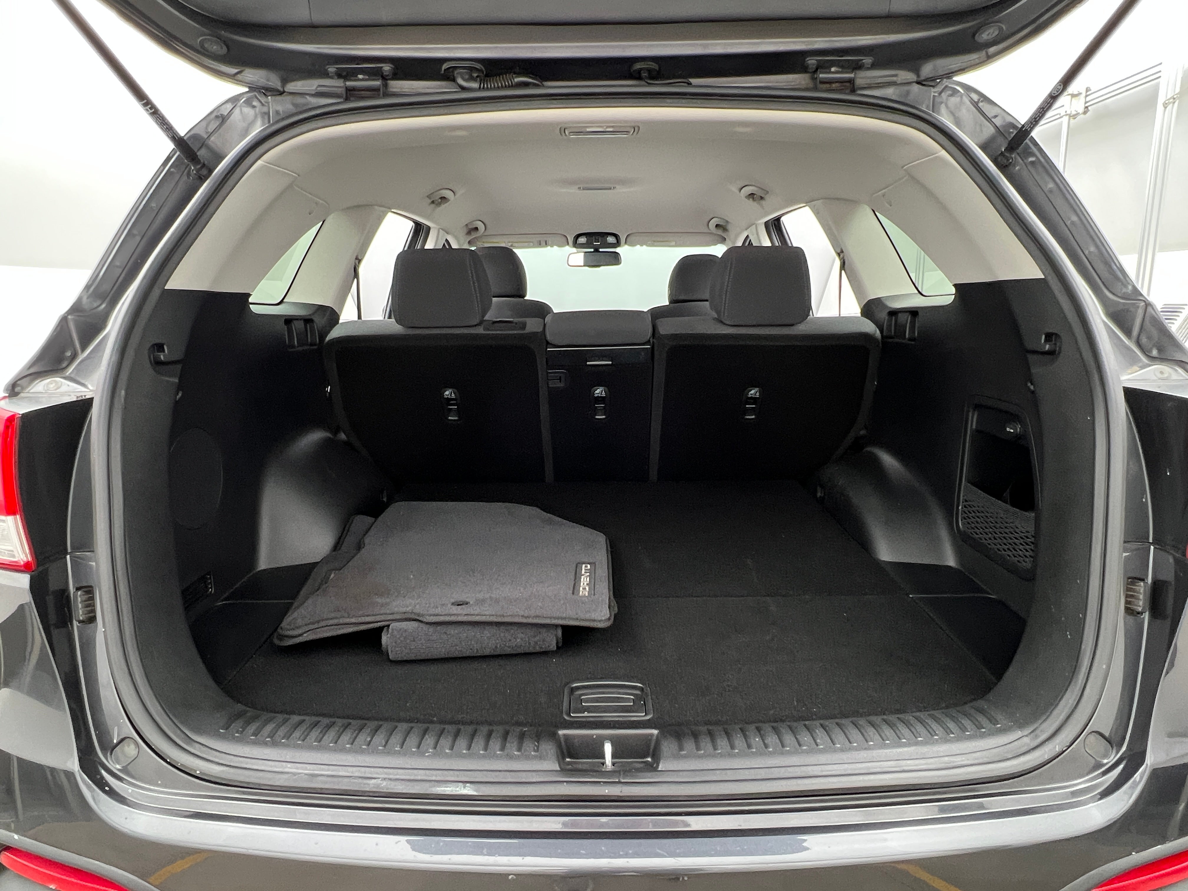 2018 Kia Sorento LX 7