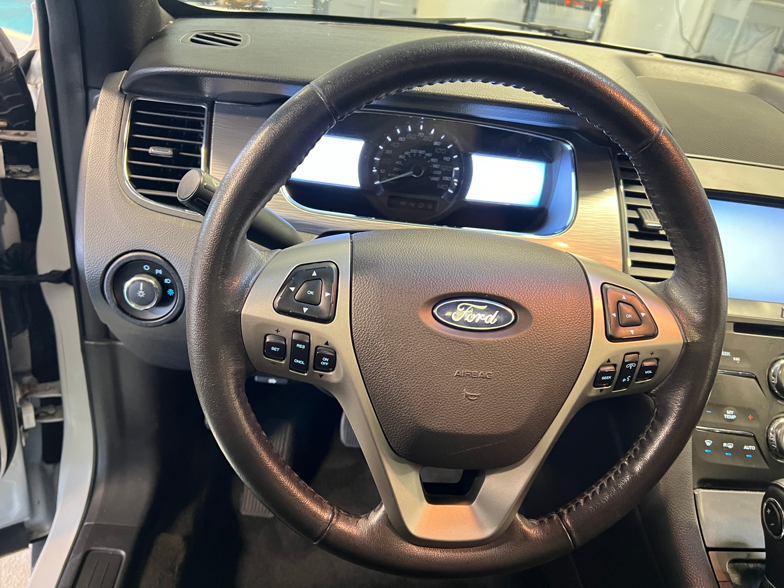 Thumbnail: 2013 Ford Taurus - 4