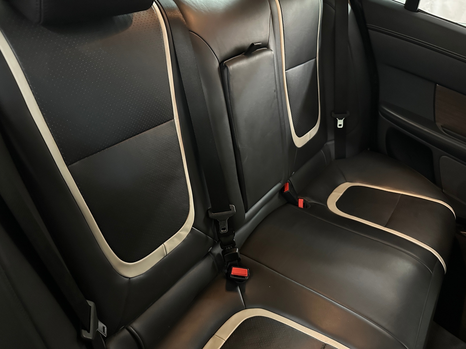 Thumbnail: 2015 Jaguar XF - 5