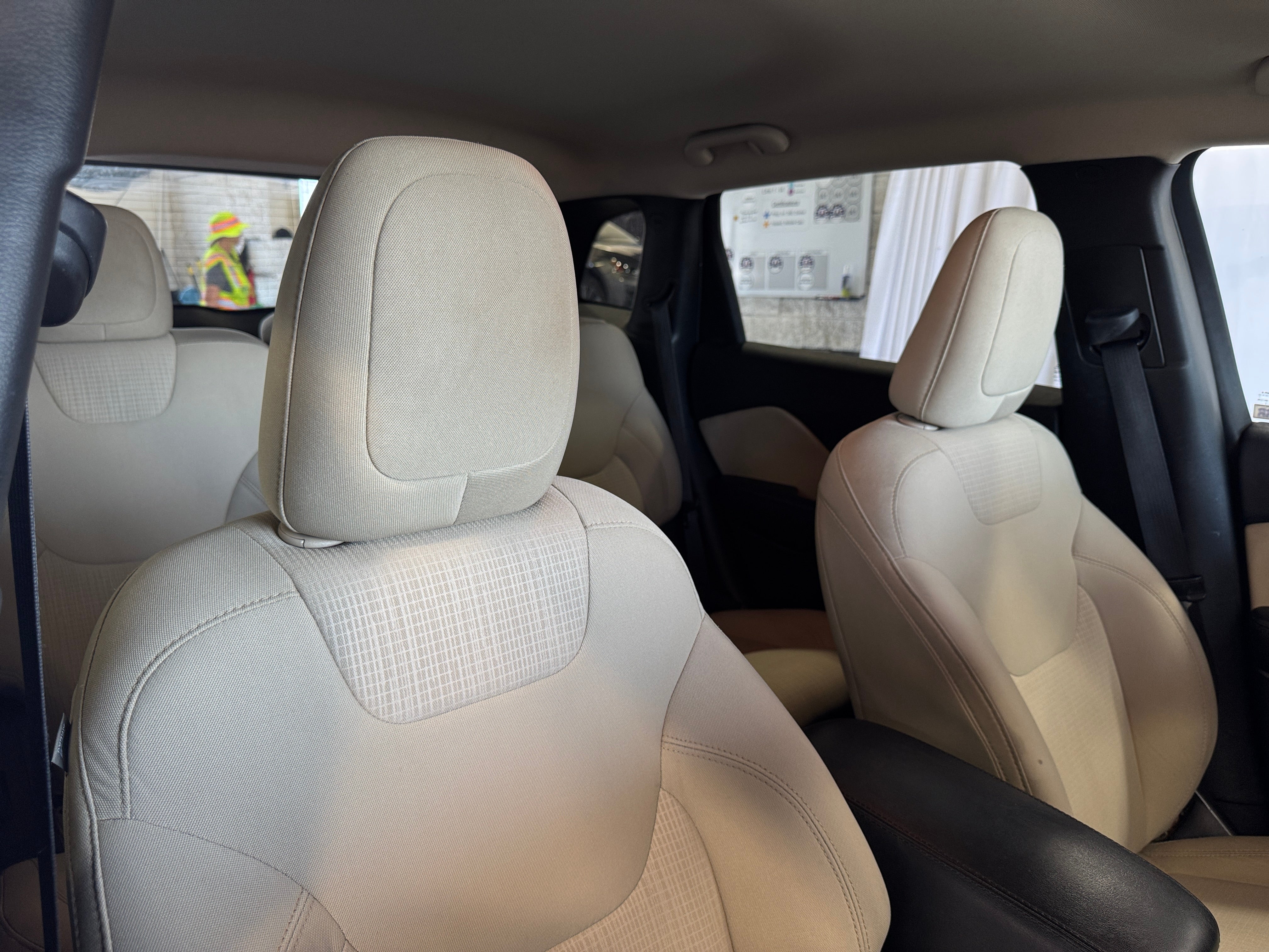 2016 Jeep Cherokee Latitude 2