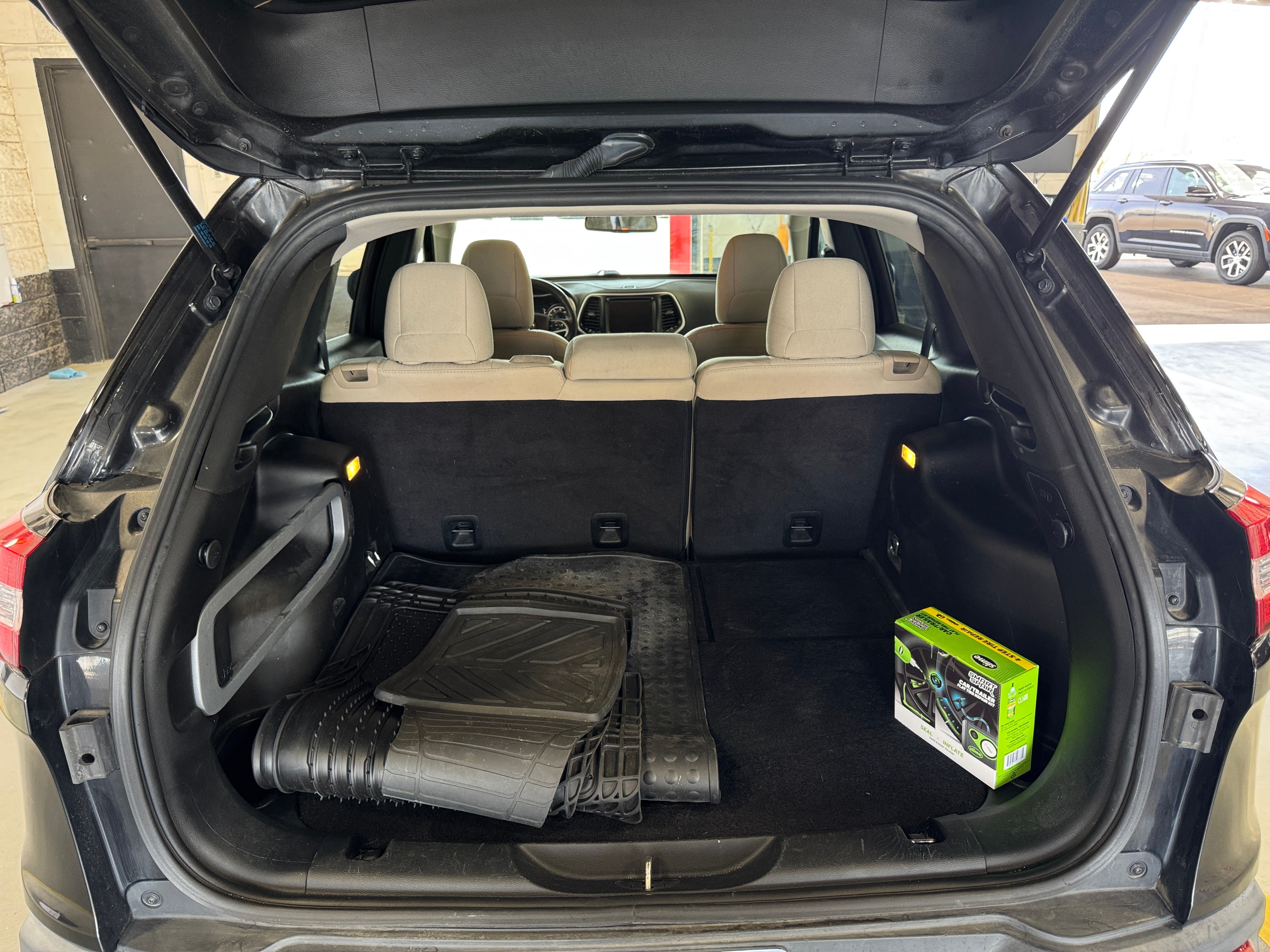 2016 Jeep Cherokee Latitude 7