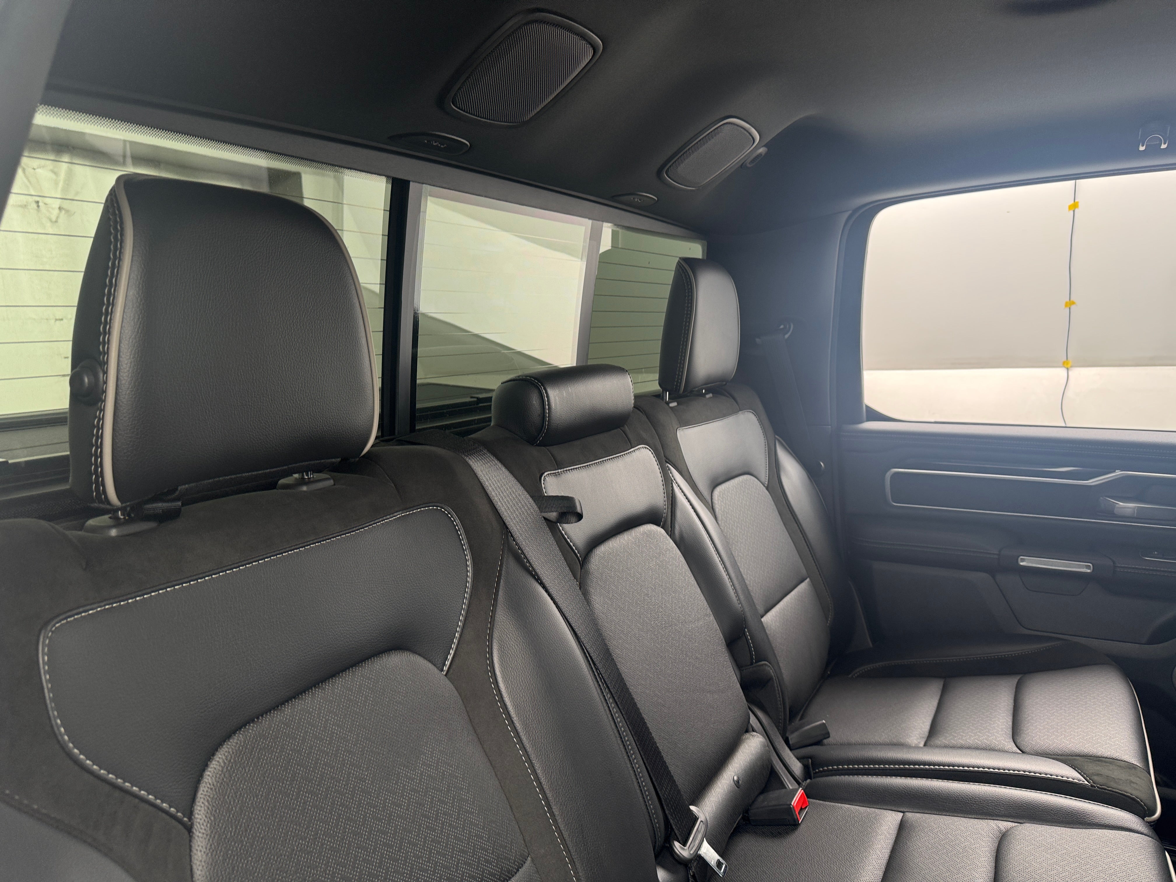 2021 RAM 1500 Laramie 5
