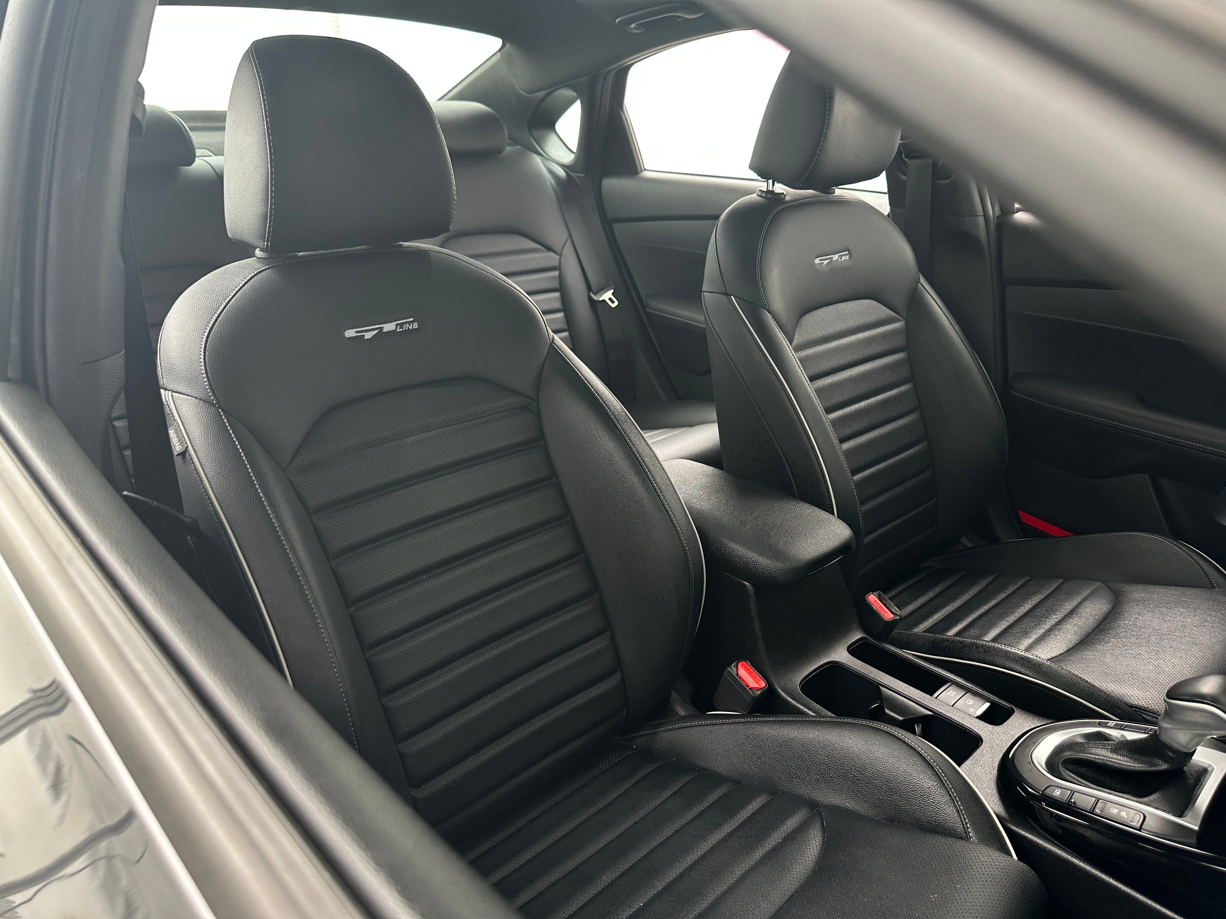 Thumbnail: 2023 Kia Forte - 2