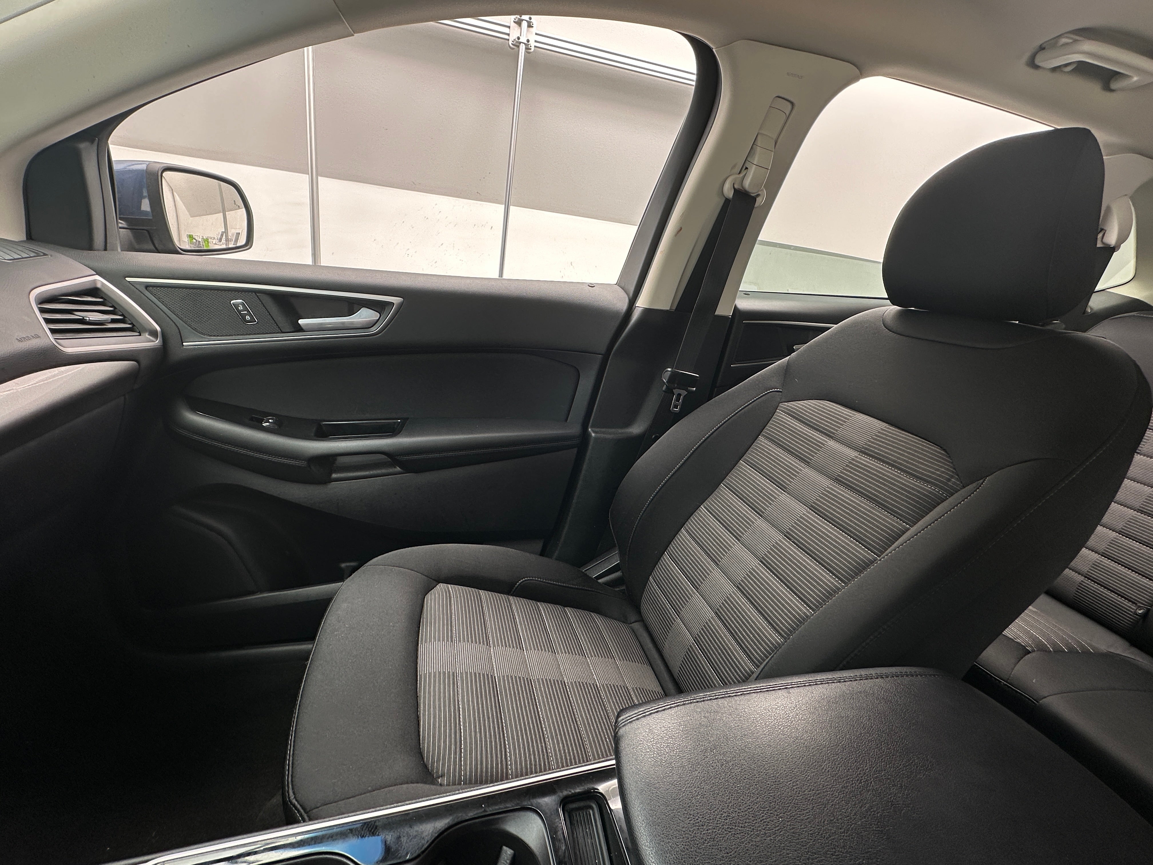 2019 Ford Edge SEL 2