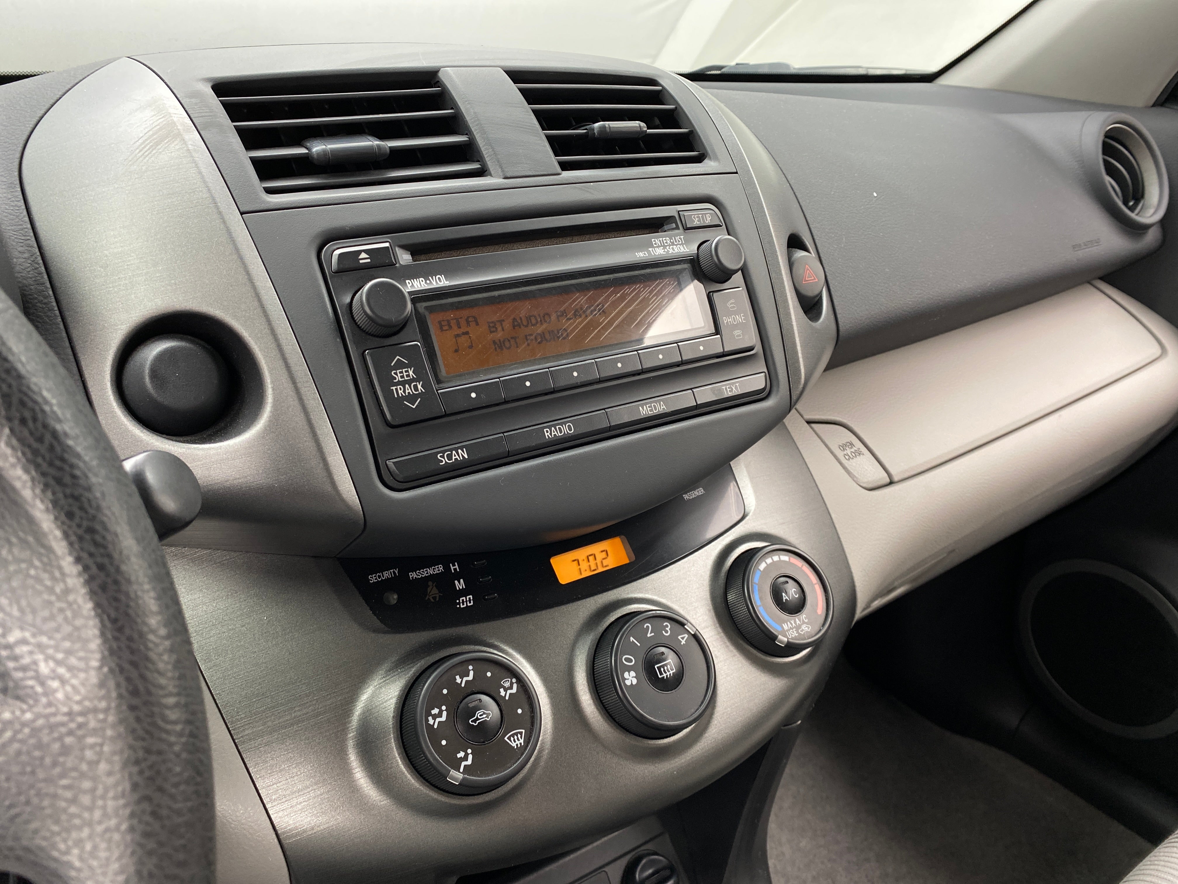 2012 Toyota RAV4 Base 4