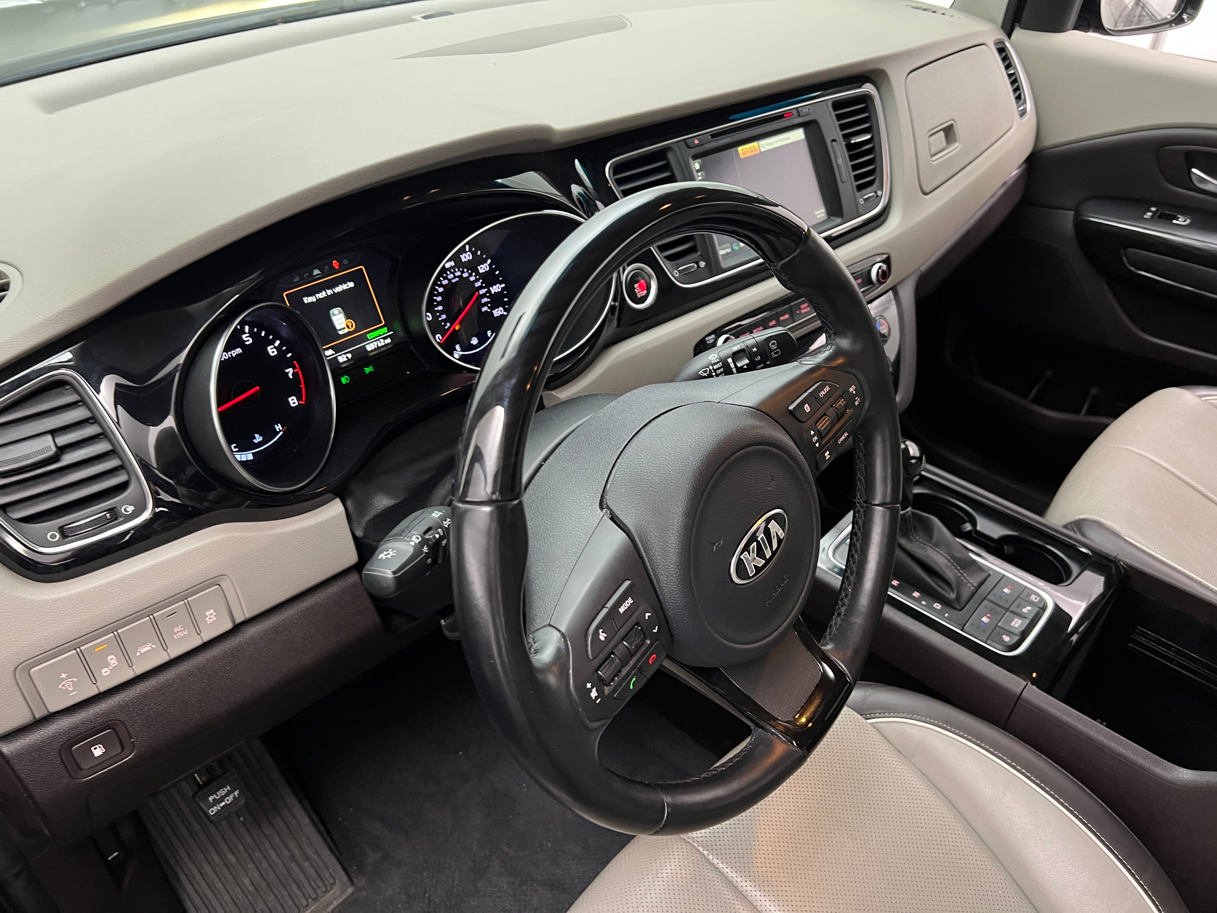 2015 Kia Sedona SX 4