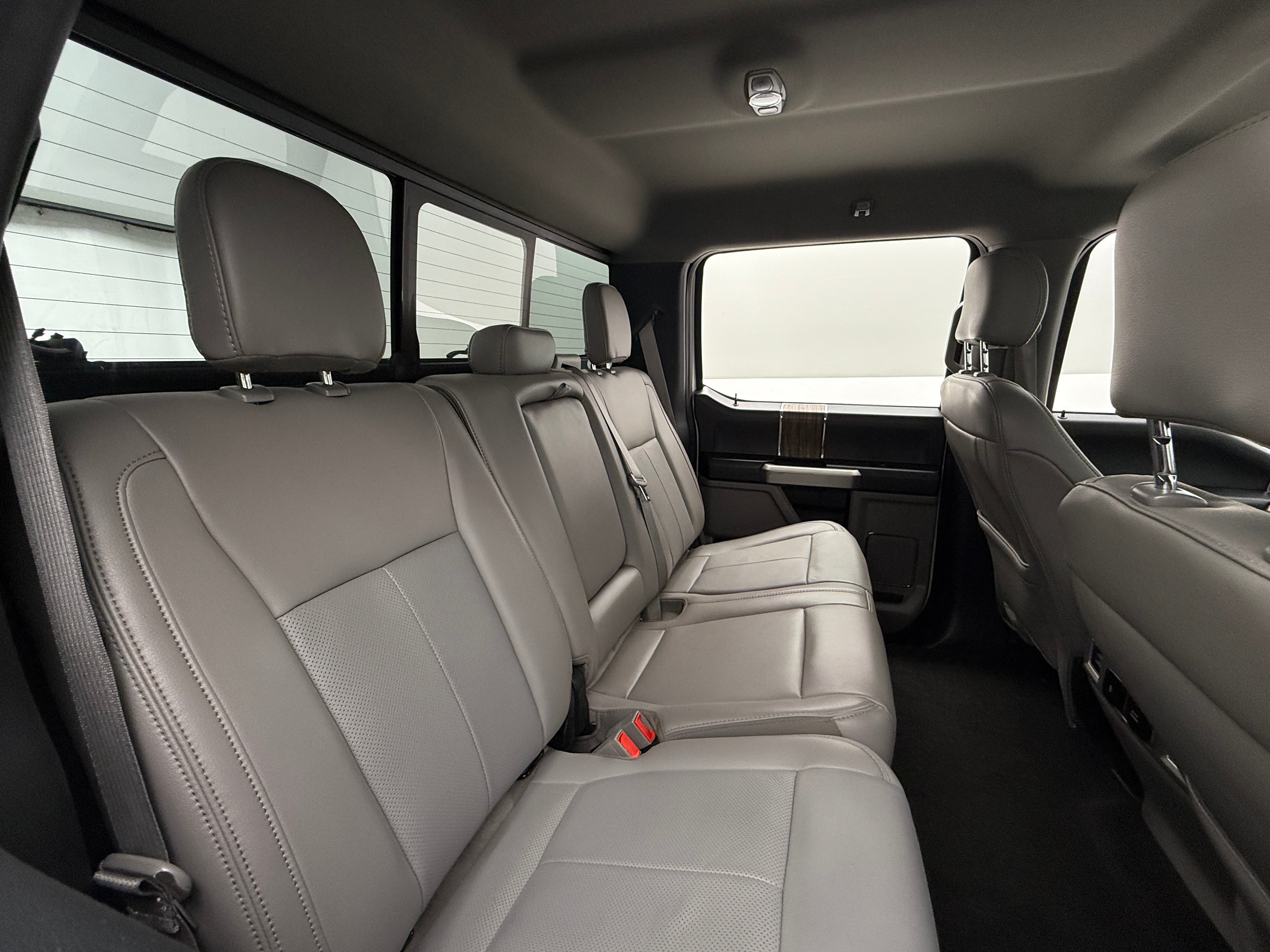 2020 Ford Econoline E-150 5