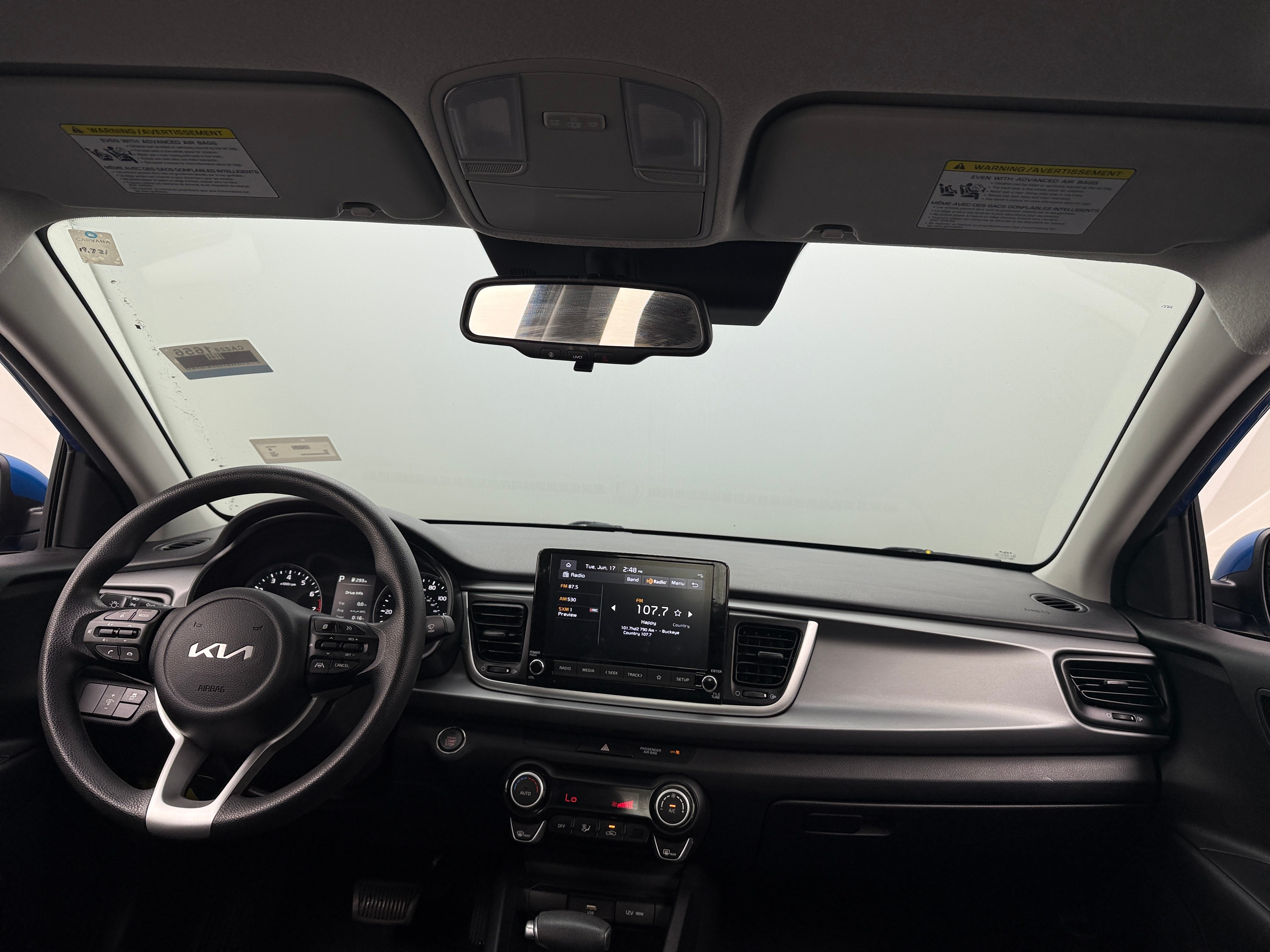 Thumbnail: 2022 Kia Rio - 3