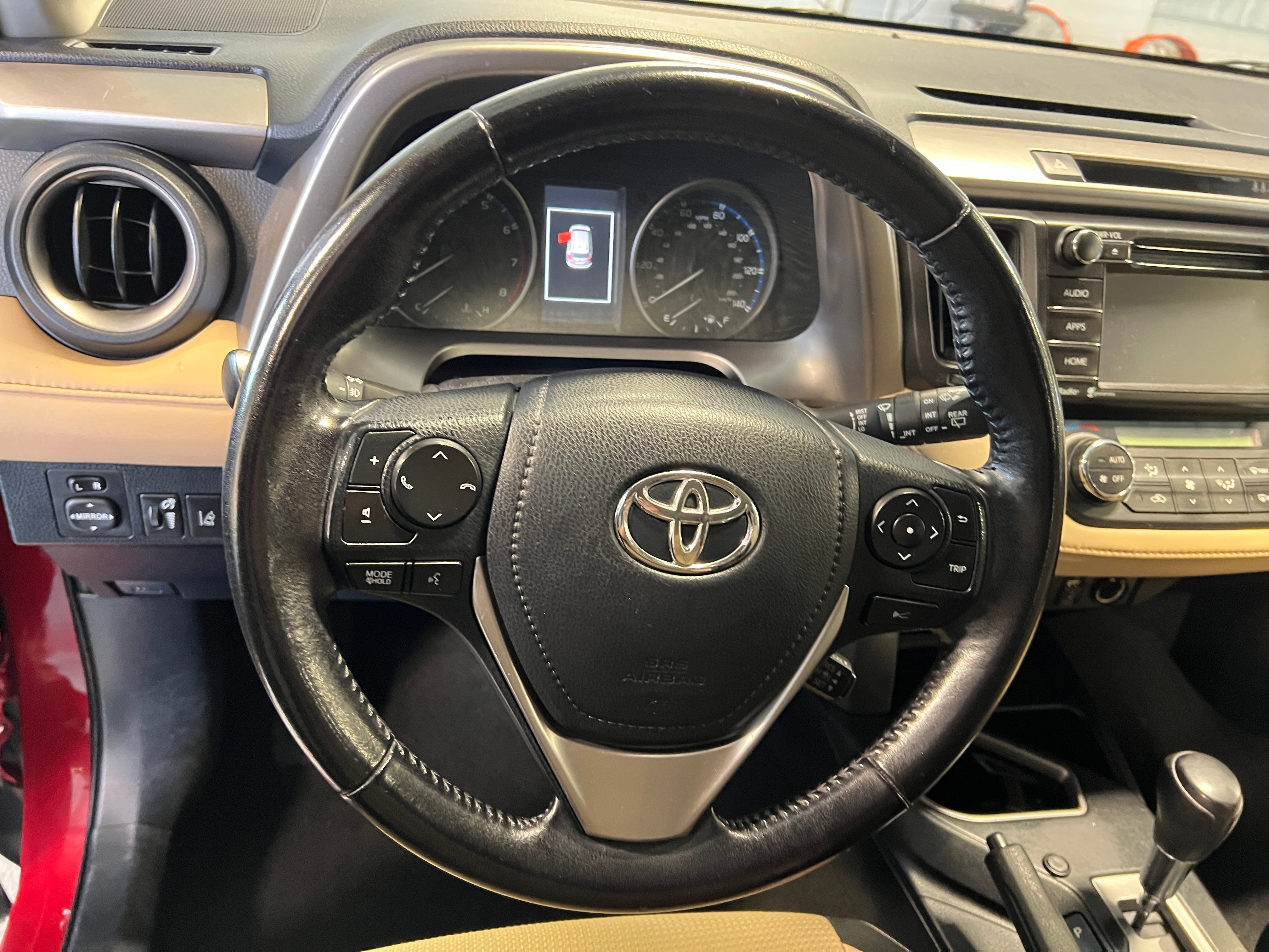 2017 Toyota RAV4 XLE 5
