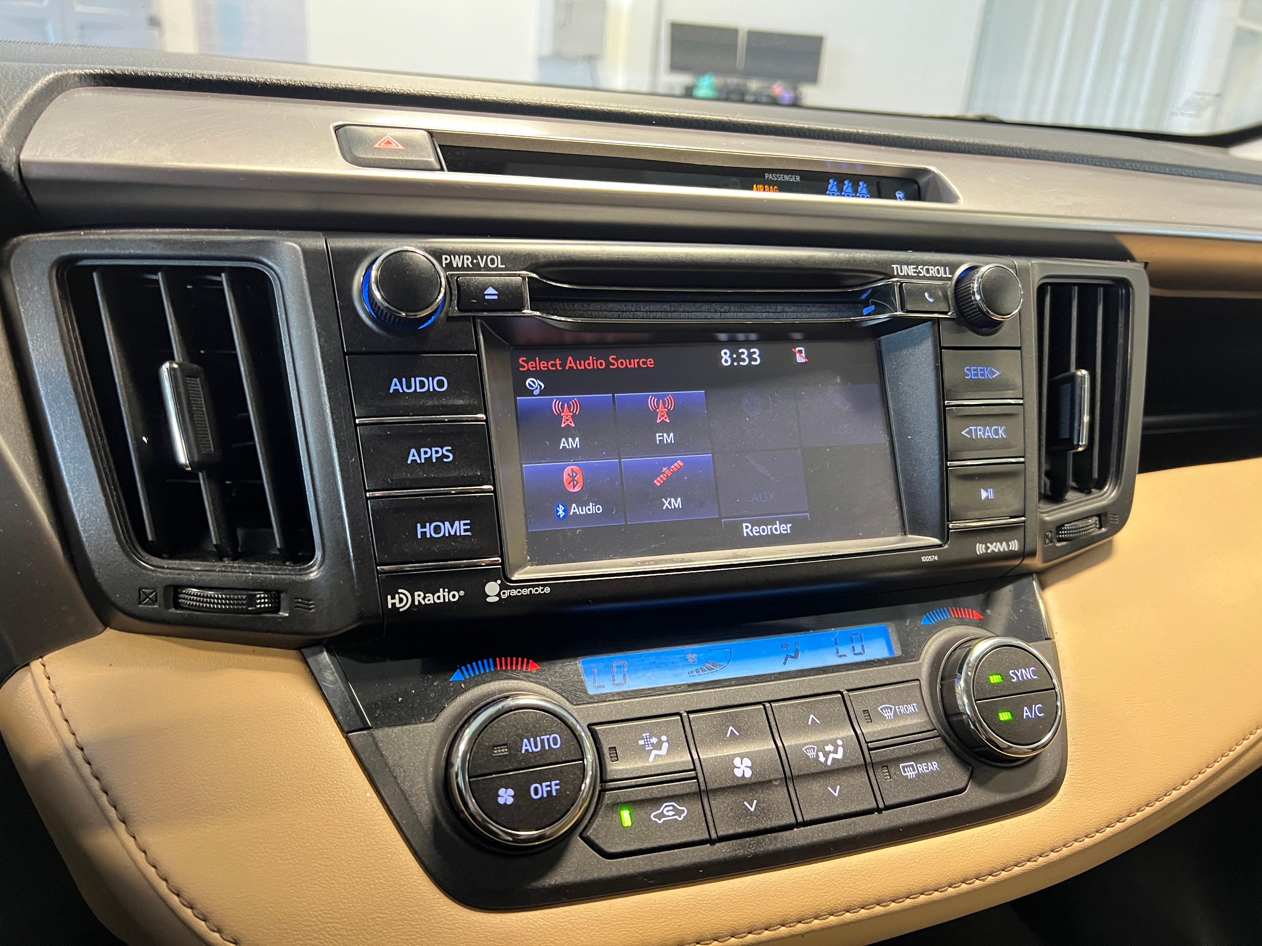 2017 Toyota RAV4 XLE 4
