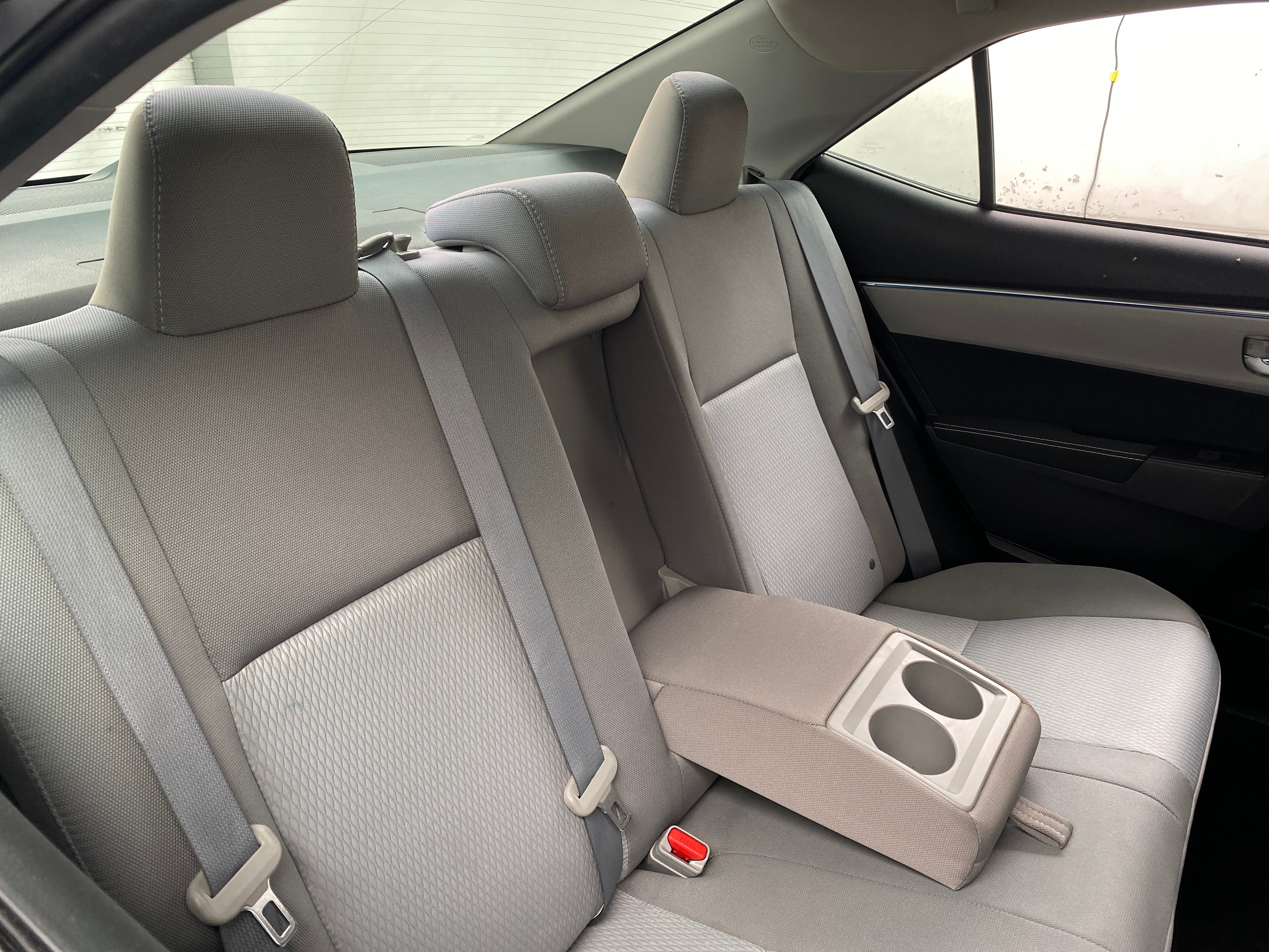 2016 Toyota Corolla LE 6