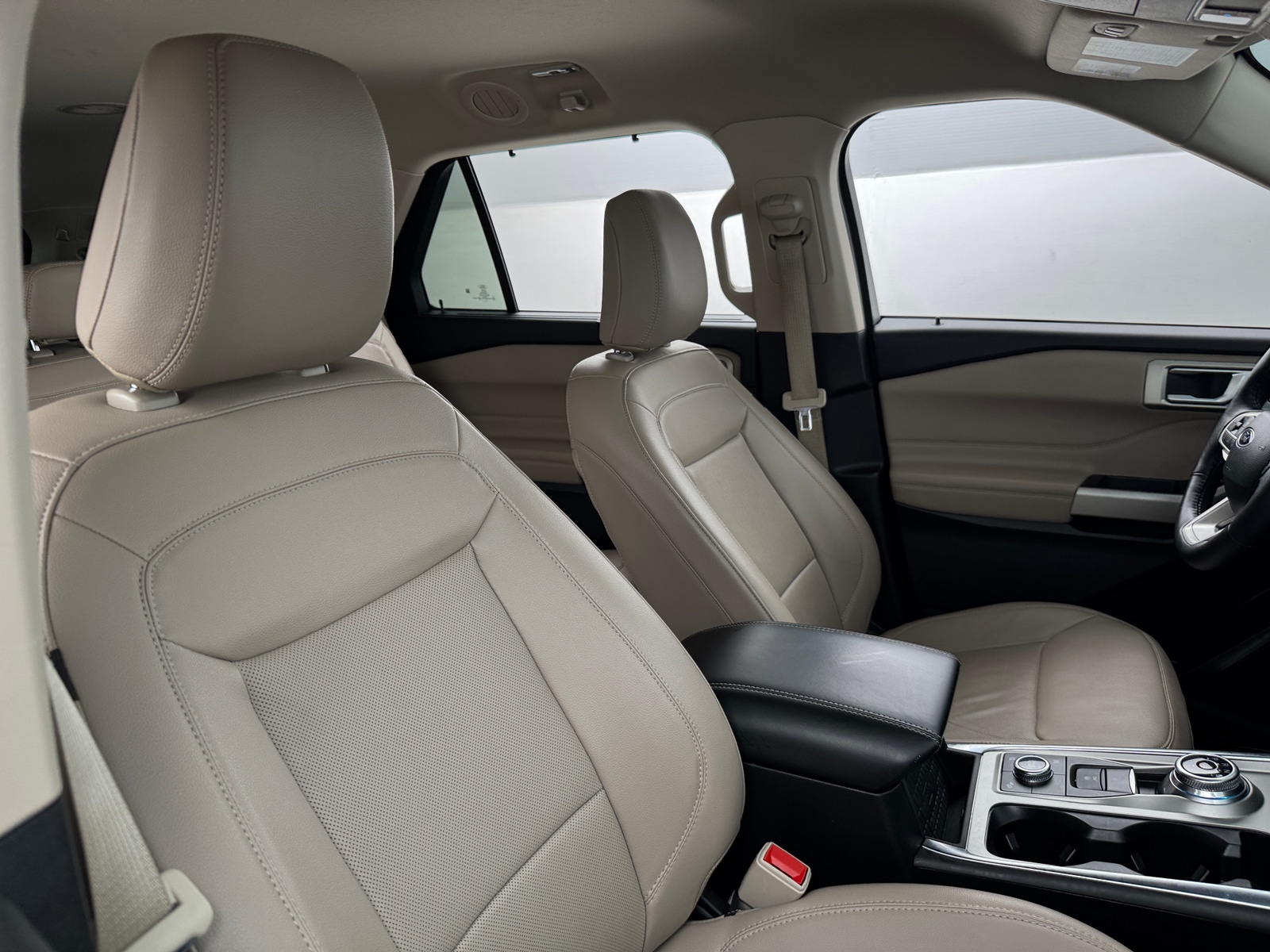 Thumbnail: 2023 Ford Explorer - 2