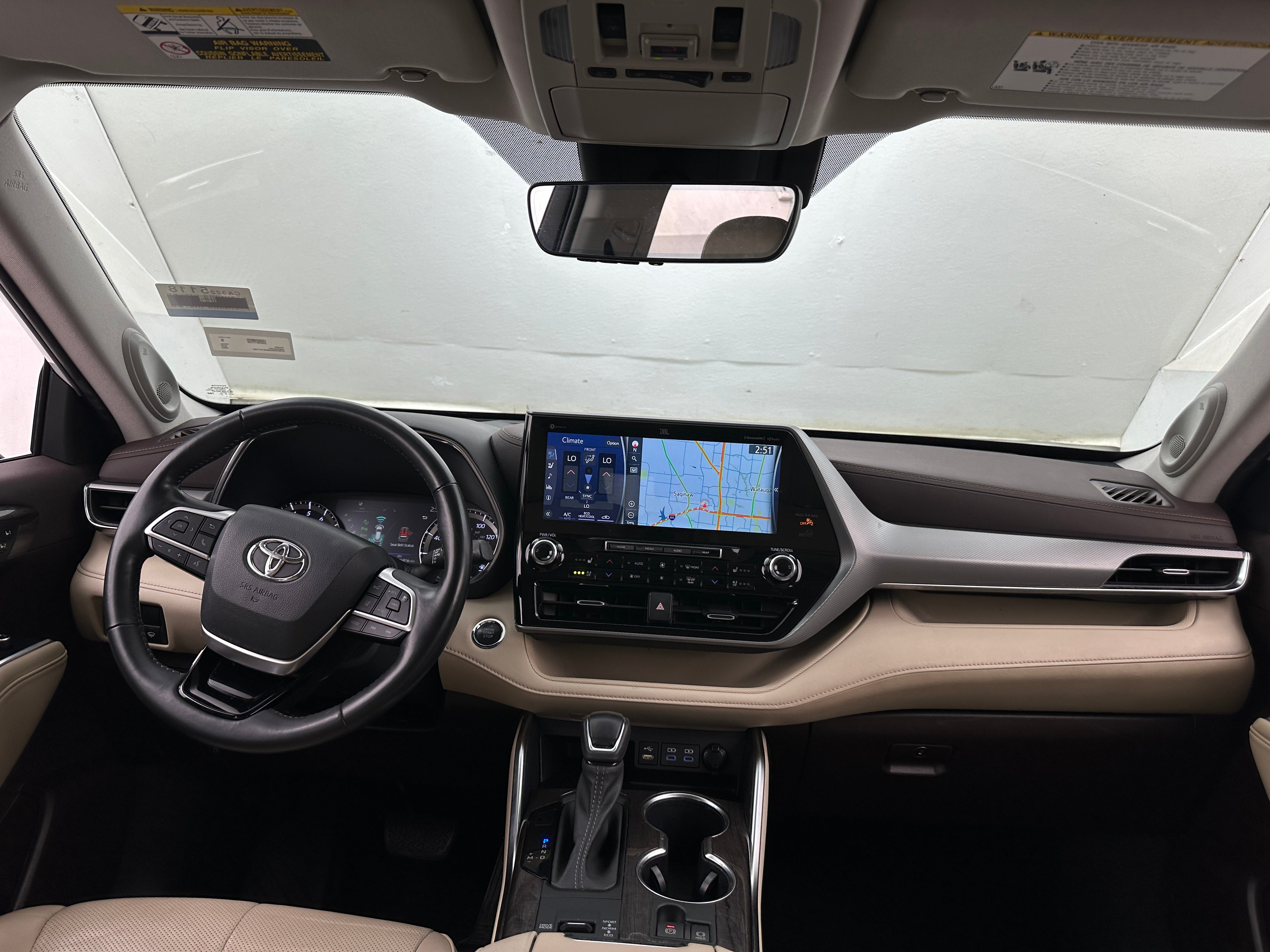 Thumbnail: 2022 Toyota Highlander - 2