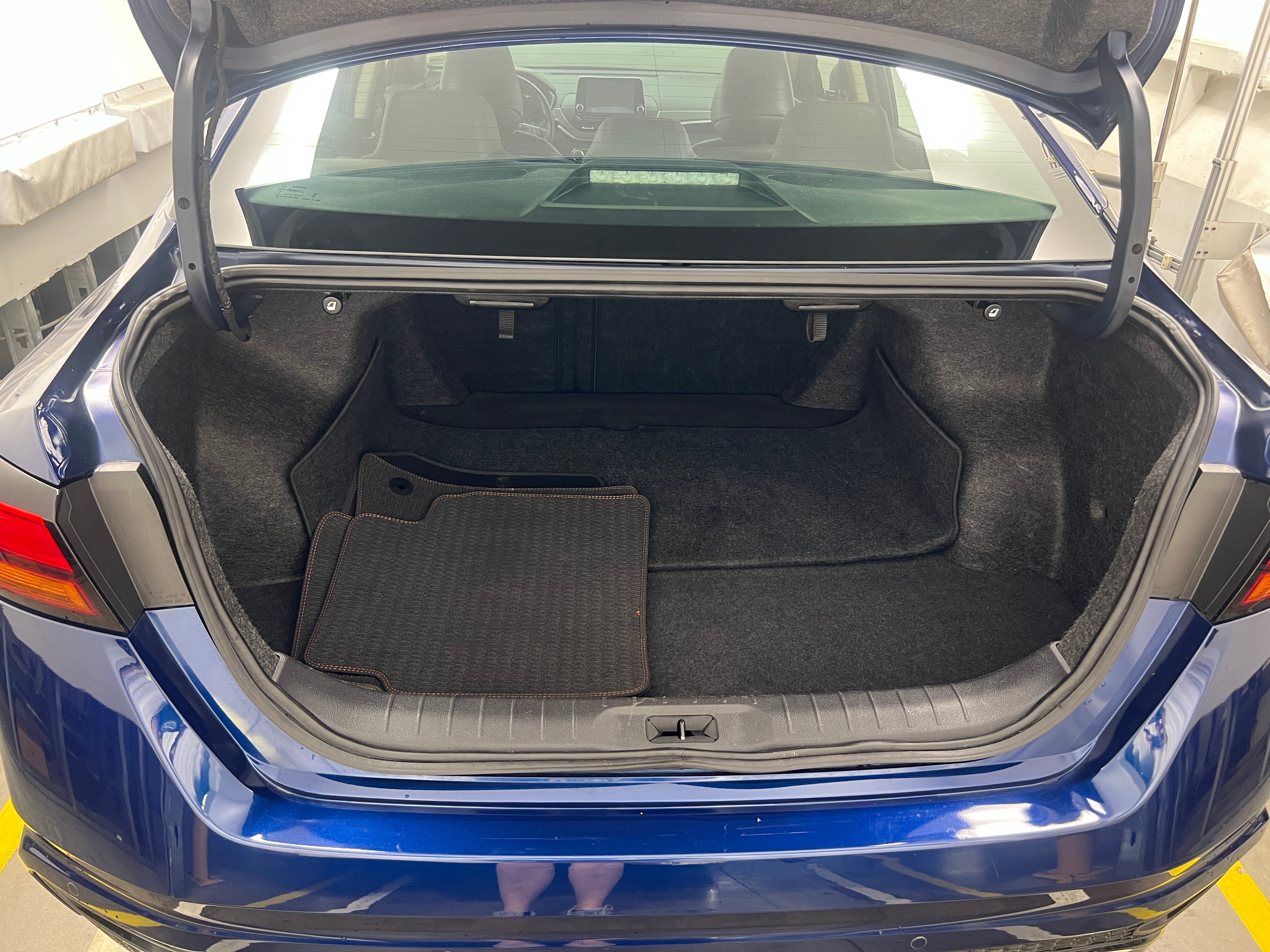 2024 Nissan Altima SR 7