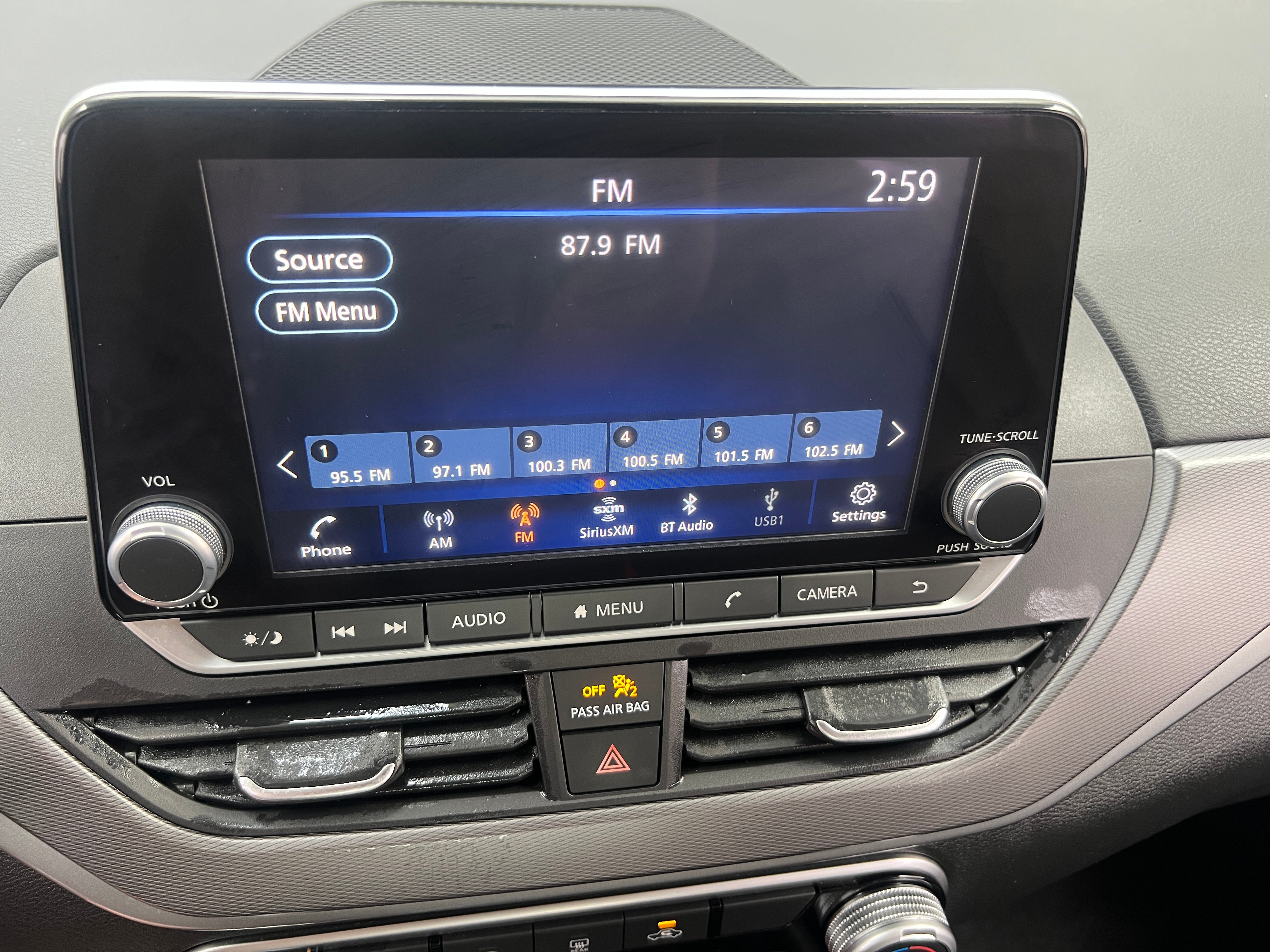 2024 Nissan Altima SR 4
