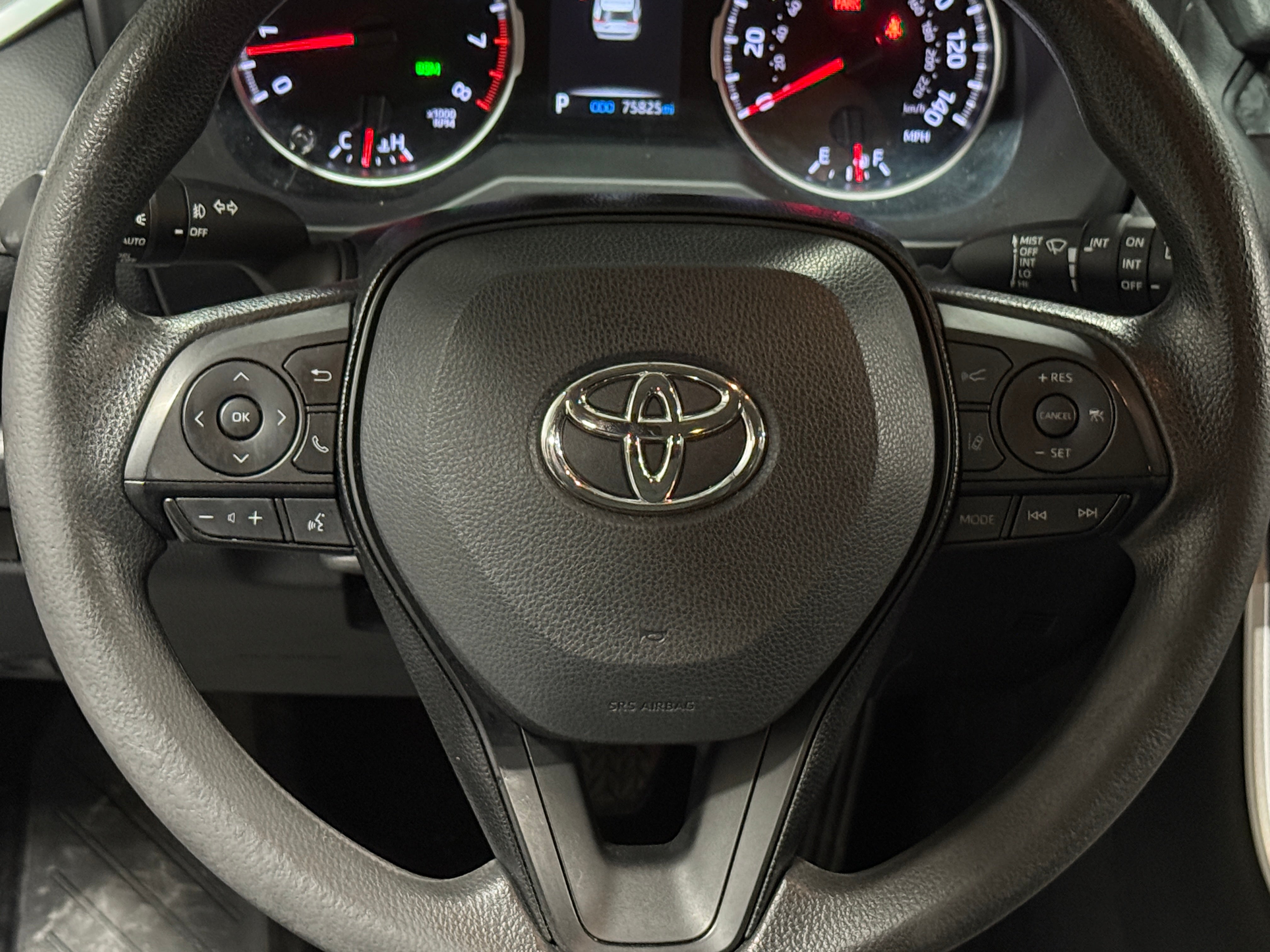 Thumbnail: 2021 Toyota RAV4 - 5