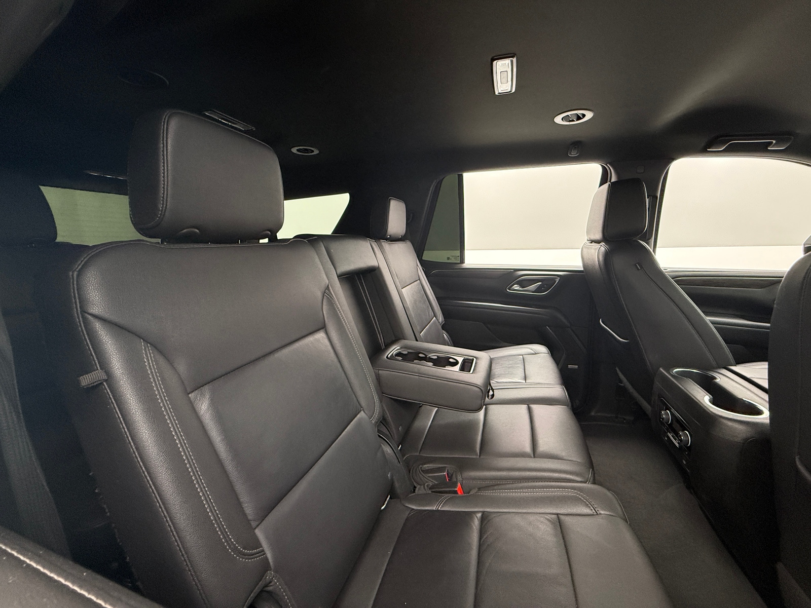 Thumbnail: 2022 Chevrolet Tahoe - 6