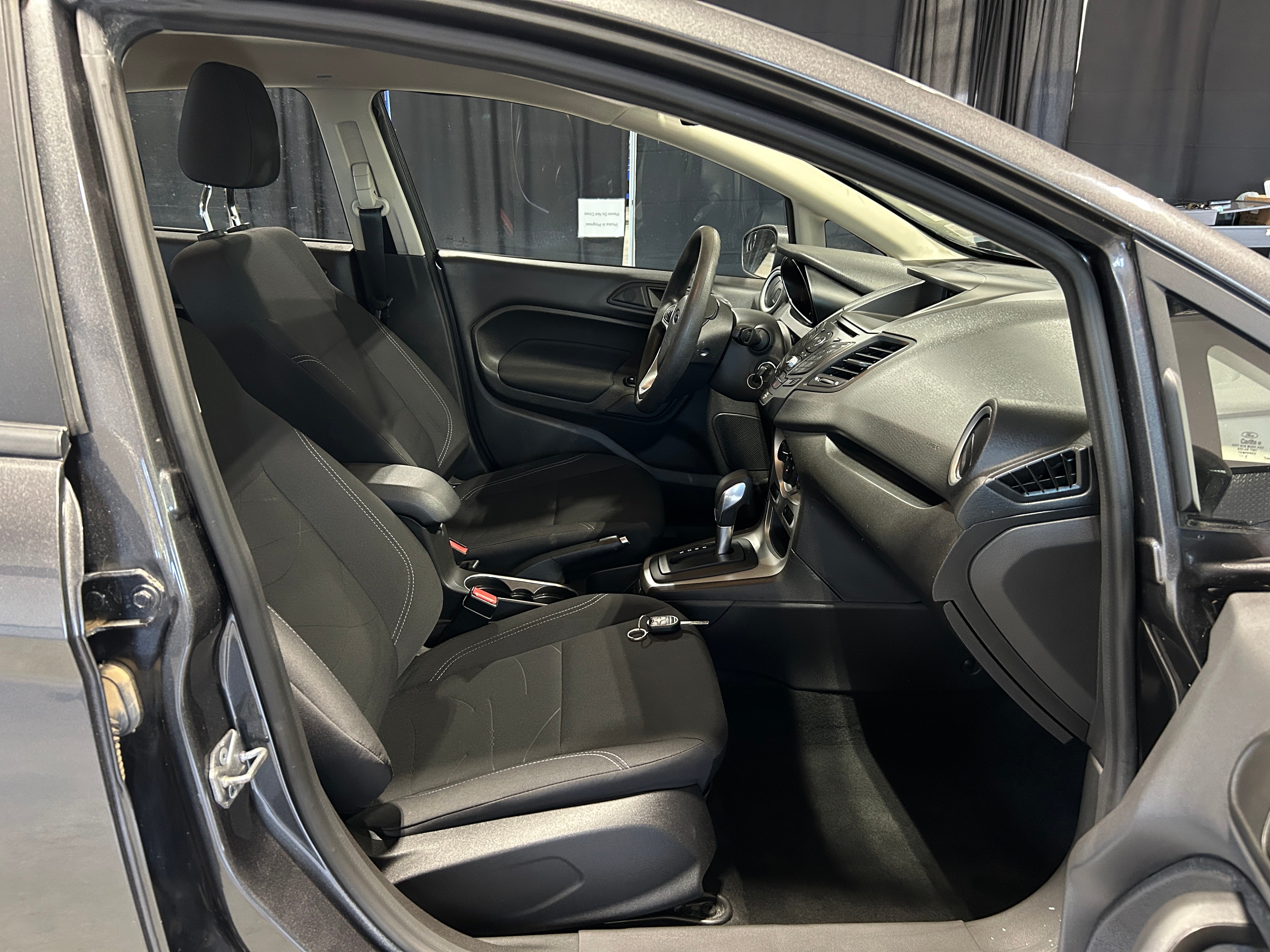 2018 Ford Fiesta SE 2