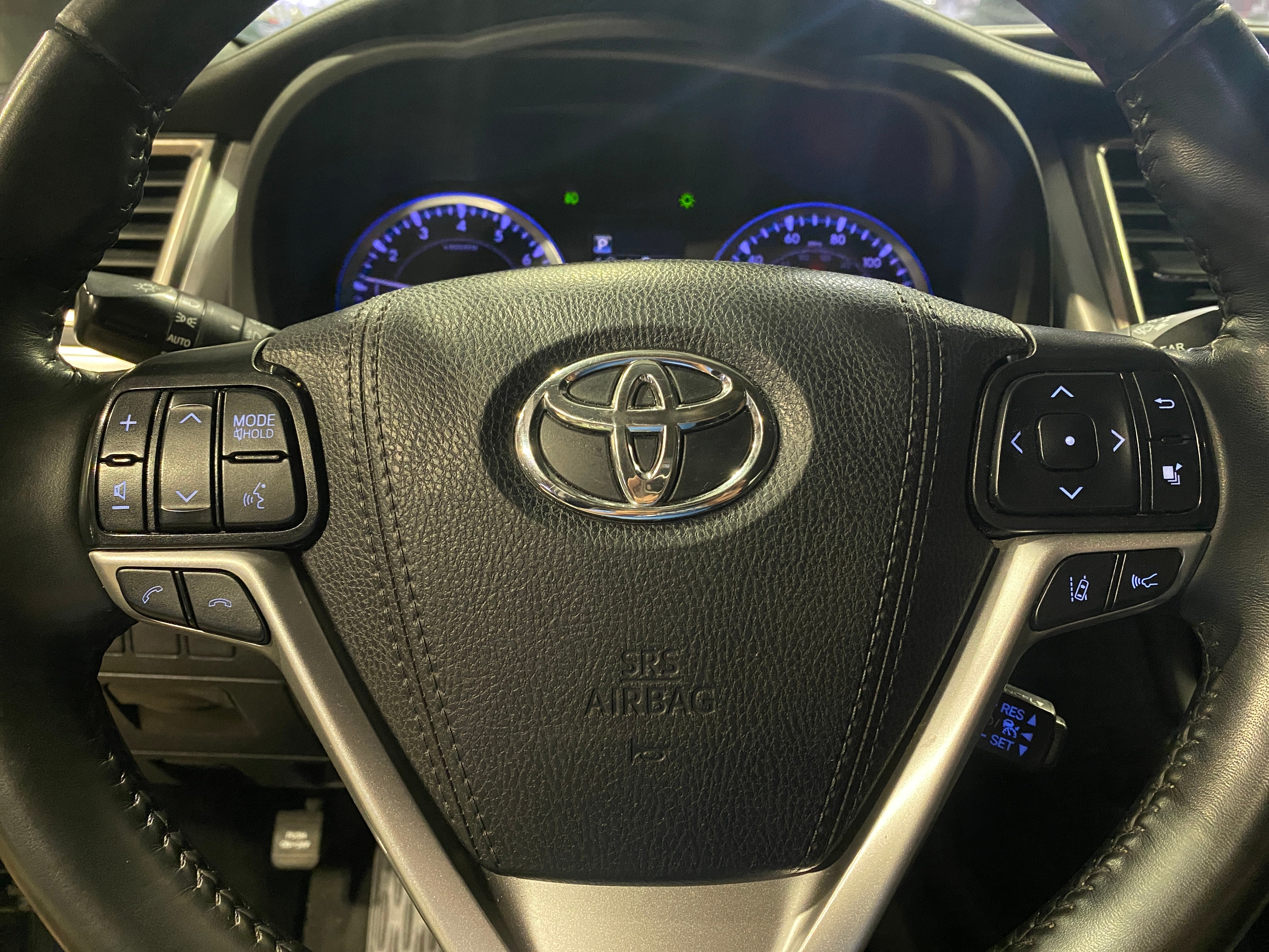 2019 Toyota Highlander XLE 4