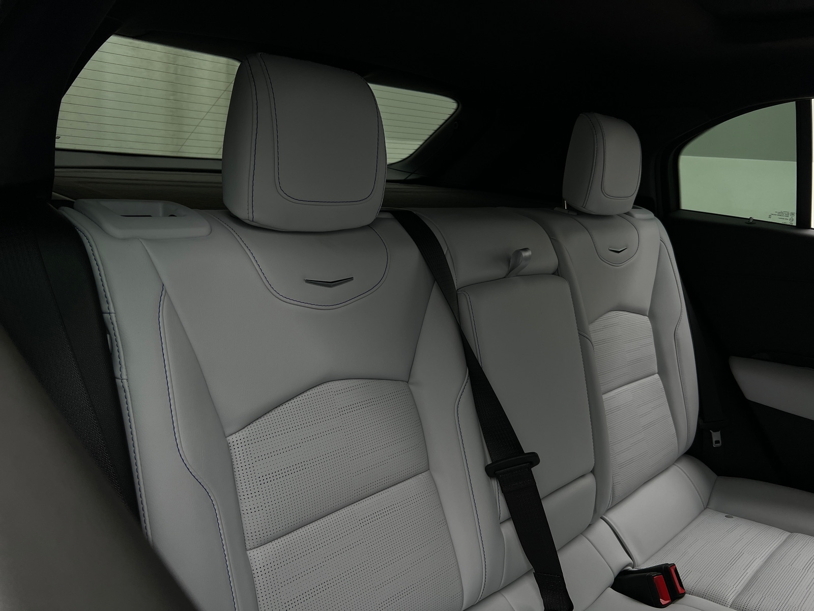 Thumbnail: 2024 Cadillac XT4 - 5