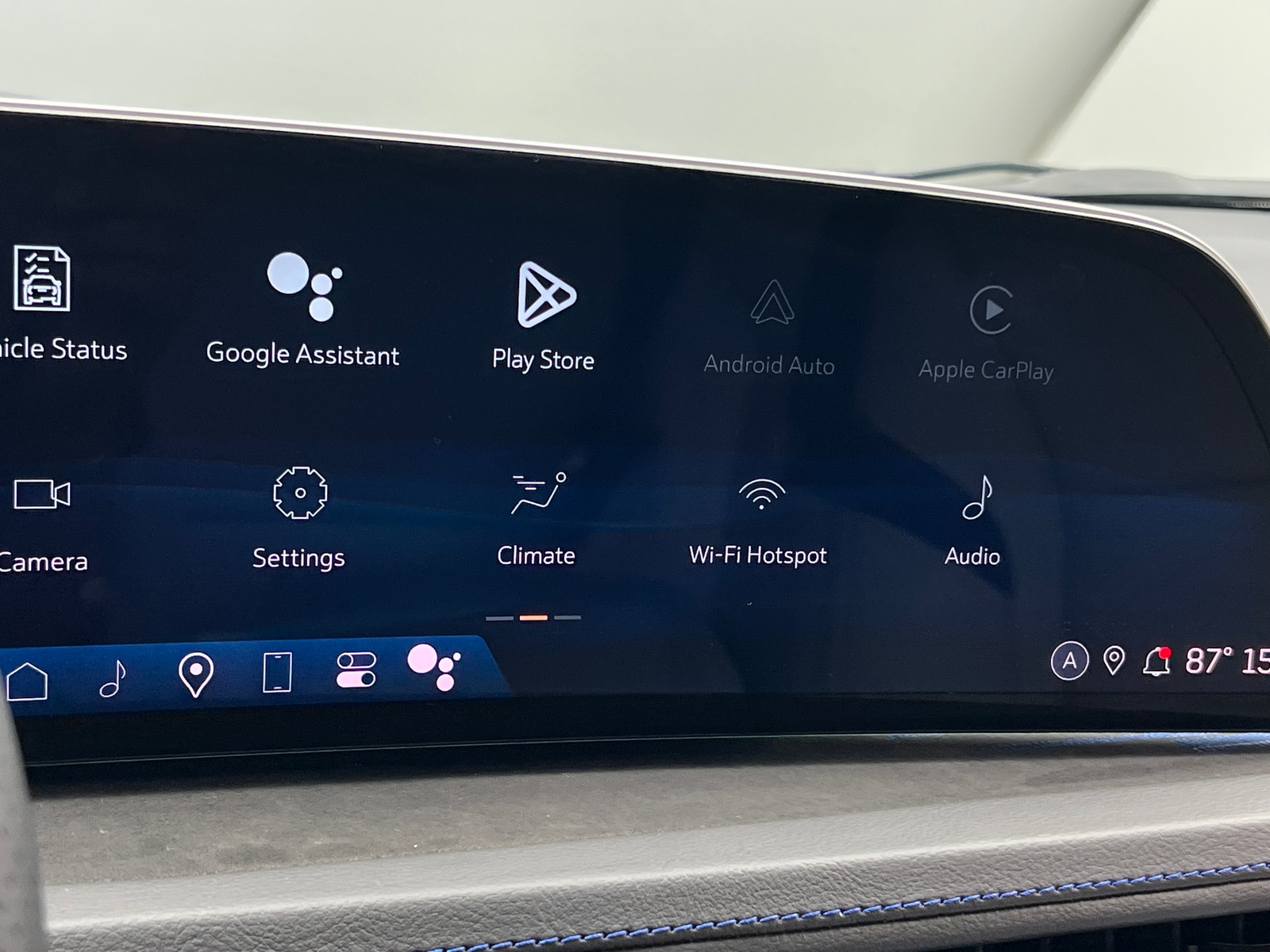Thumbnail: 2024 Cadillac XT4 - 3