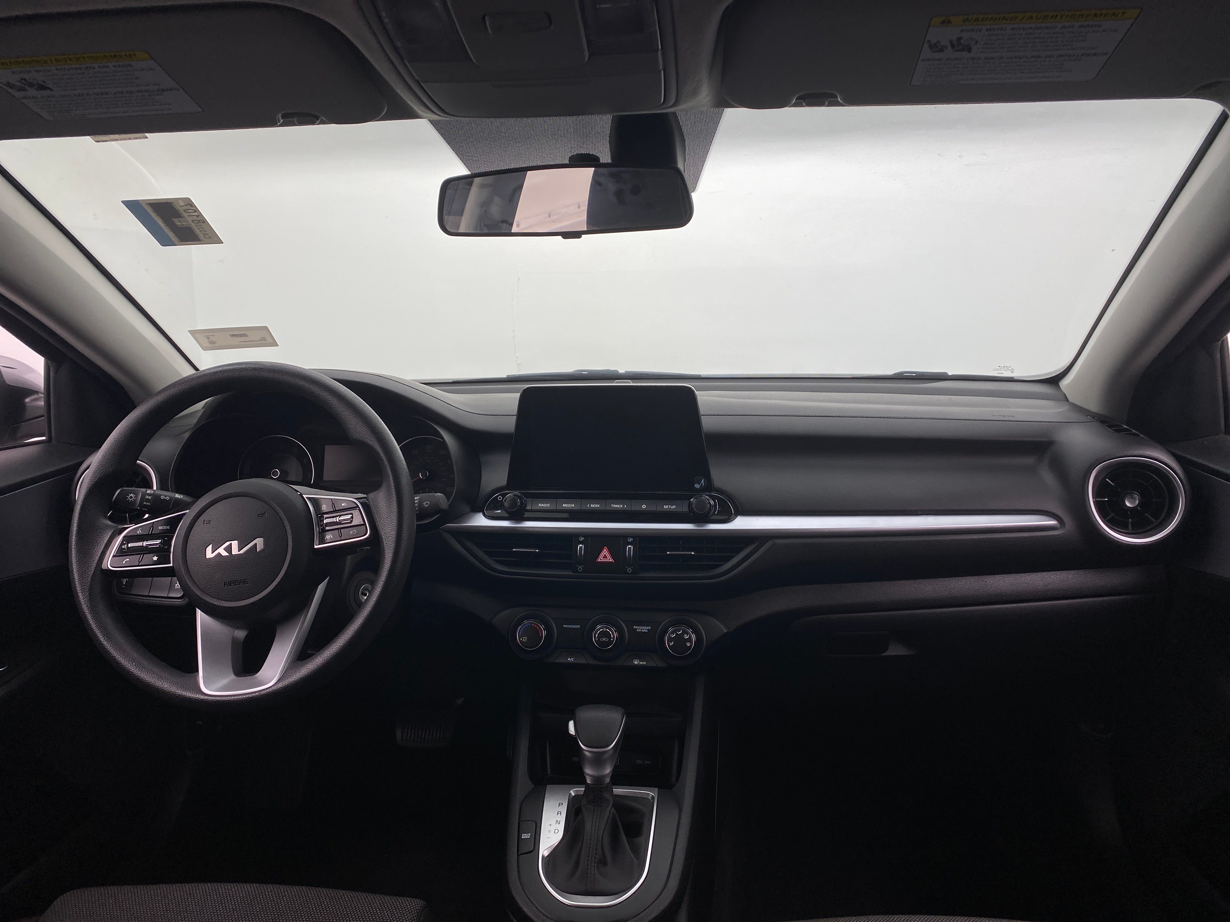 2022 Kia Forte LXS 3