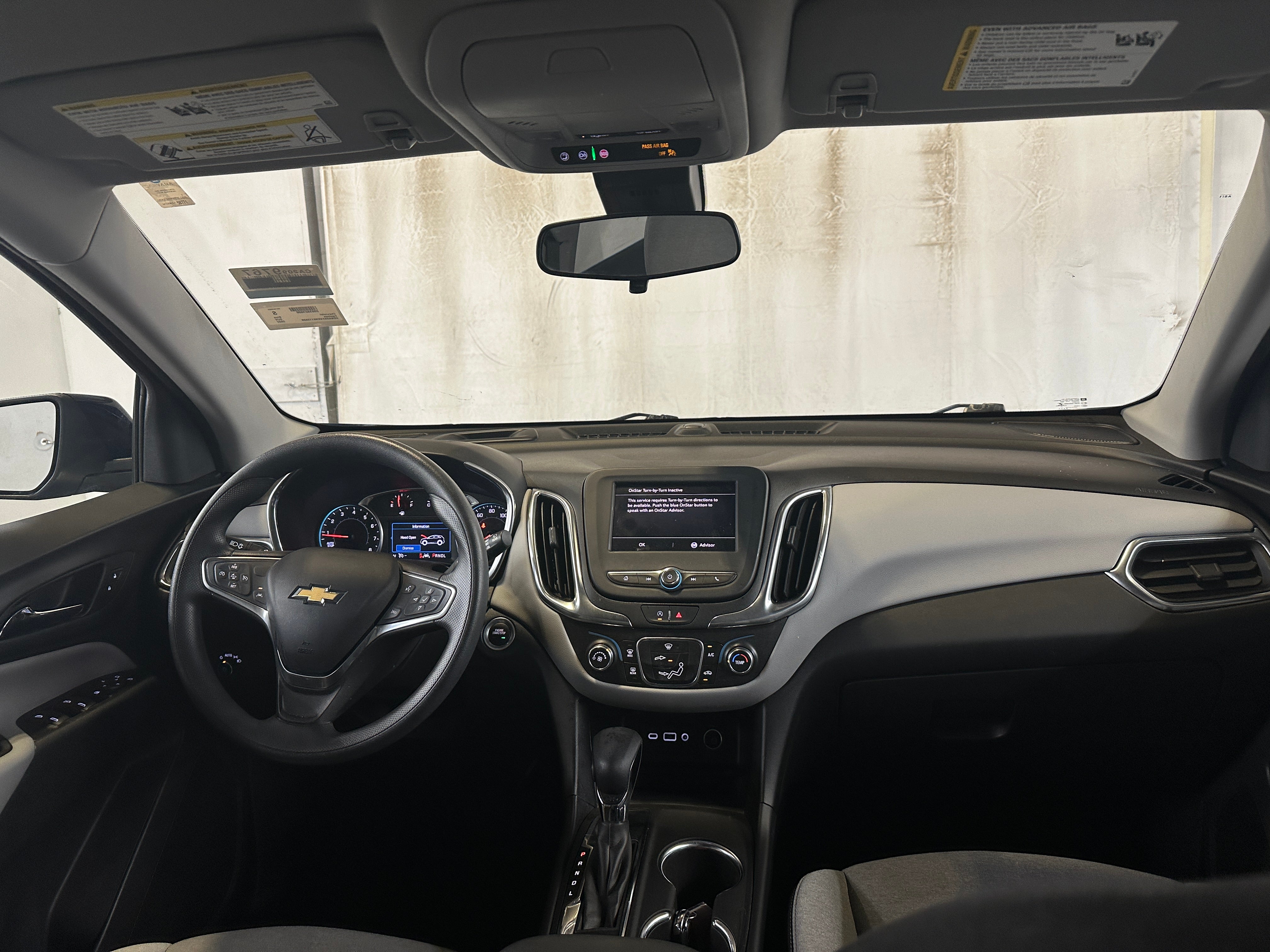 Thumbnail: 2022 Chevrolet Equinox - 3