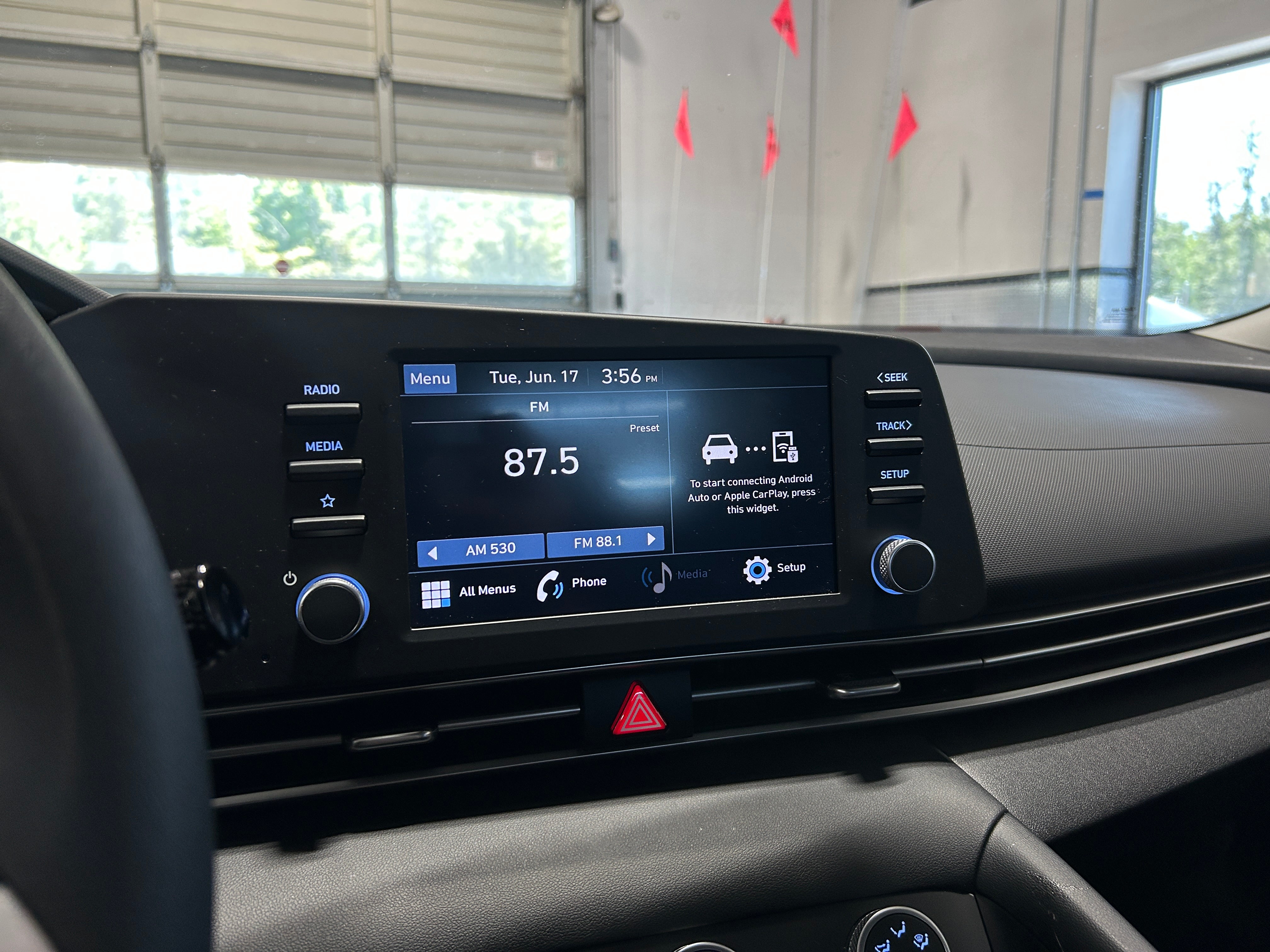 2022 Hyundai Elantra SE 4